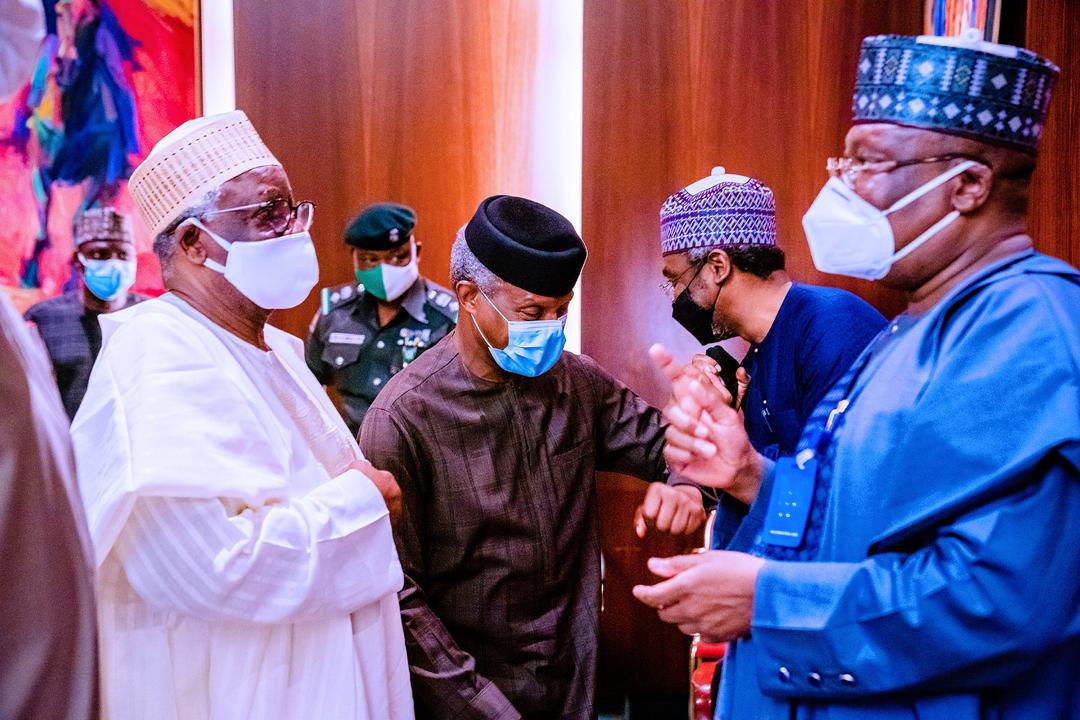 Vice President Yemi Osinbajo (center) during a meeting at the villa (Tolani Alli)