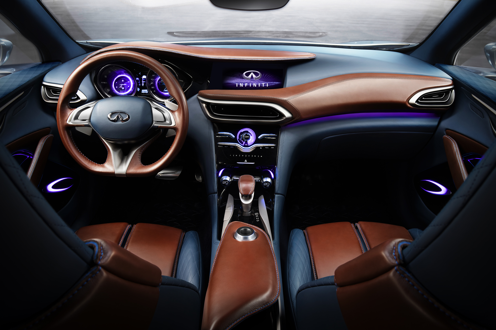 Infiniti QX30