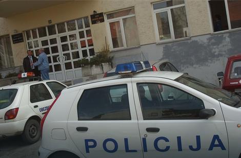 Происшествие в Сербии: ученик активировал в школе устройство со слезоточивым газом