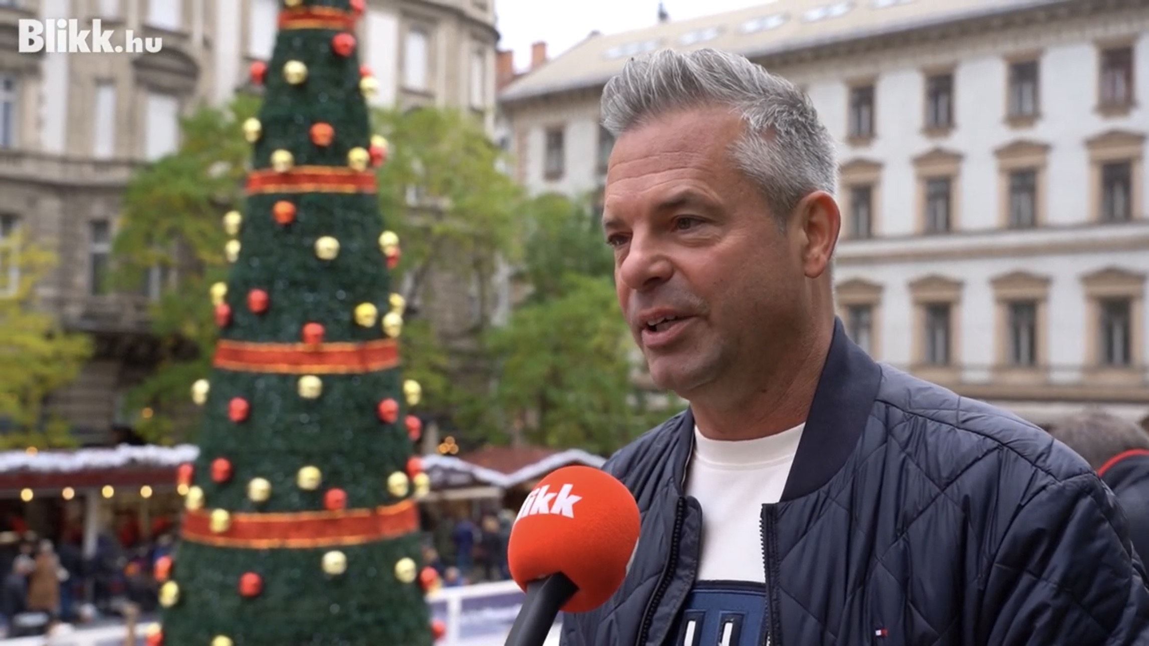 Videó a budapesti karácsonyi vásárról: &quot;500-ból 490 vendég külföldi&quot;