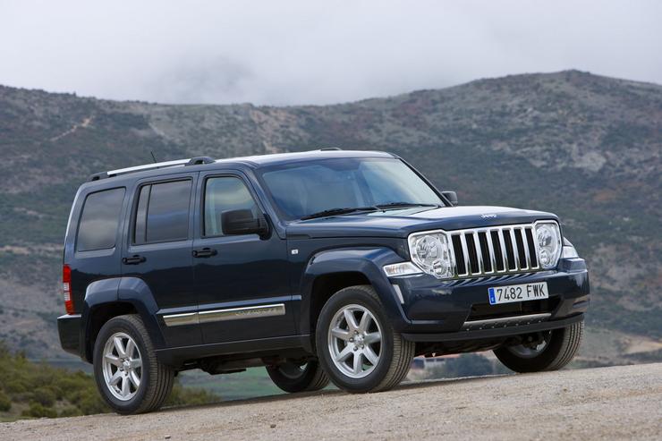 Używany Jeep Cherokee KJ Amerykański apetyt Auto Świat