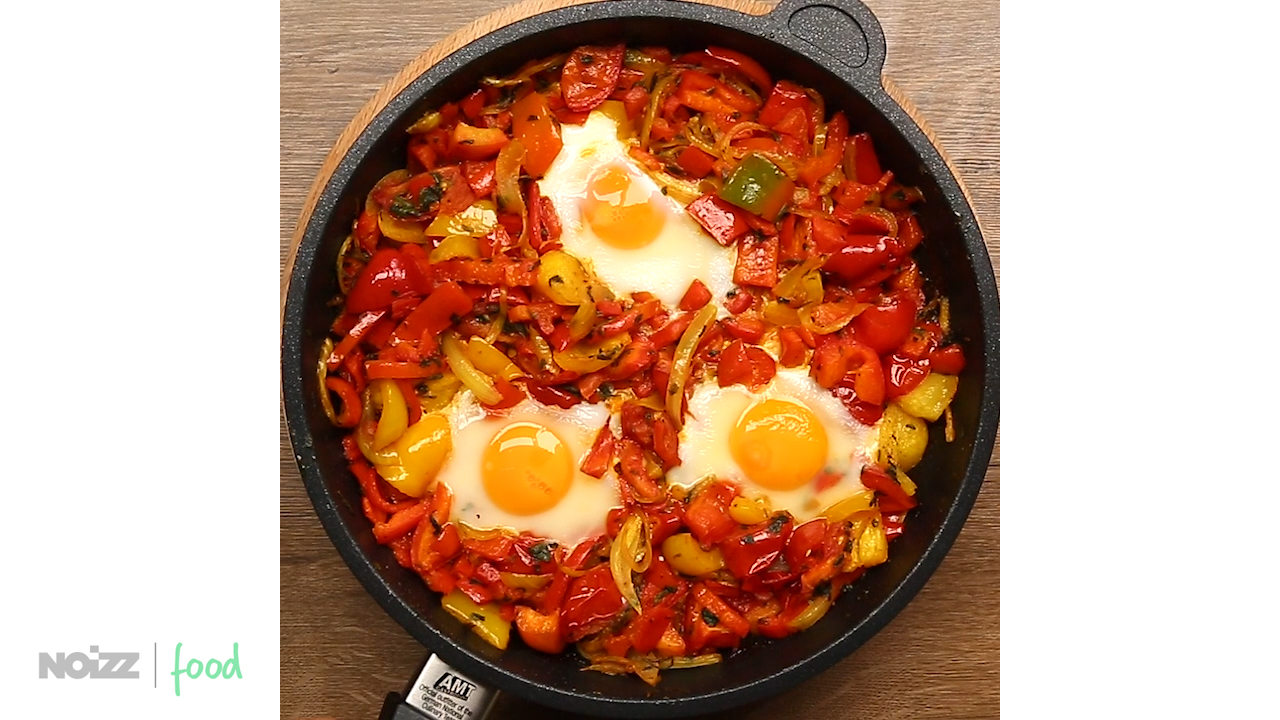 Noizz_food_Turski_menemen_safe