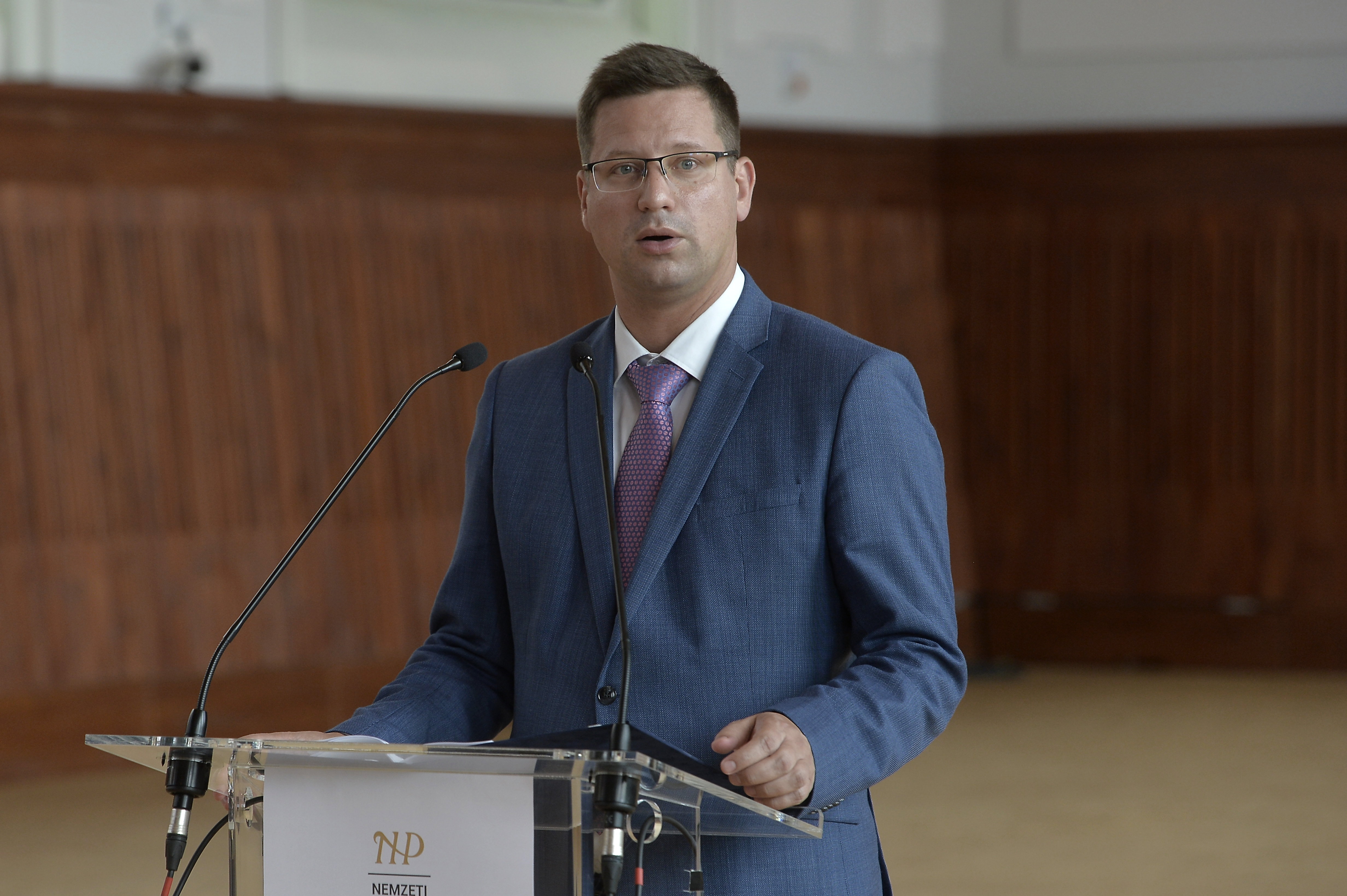 Szuperállamról beszélt Gulyás Gergely
