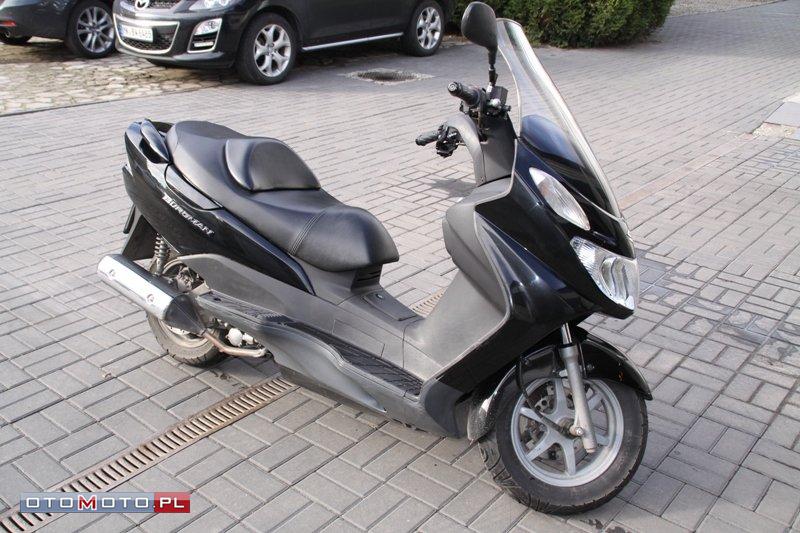 Suzuki burgman