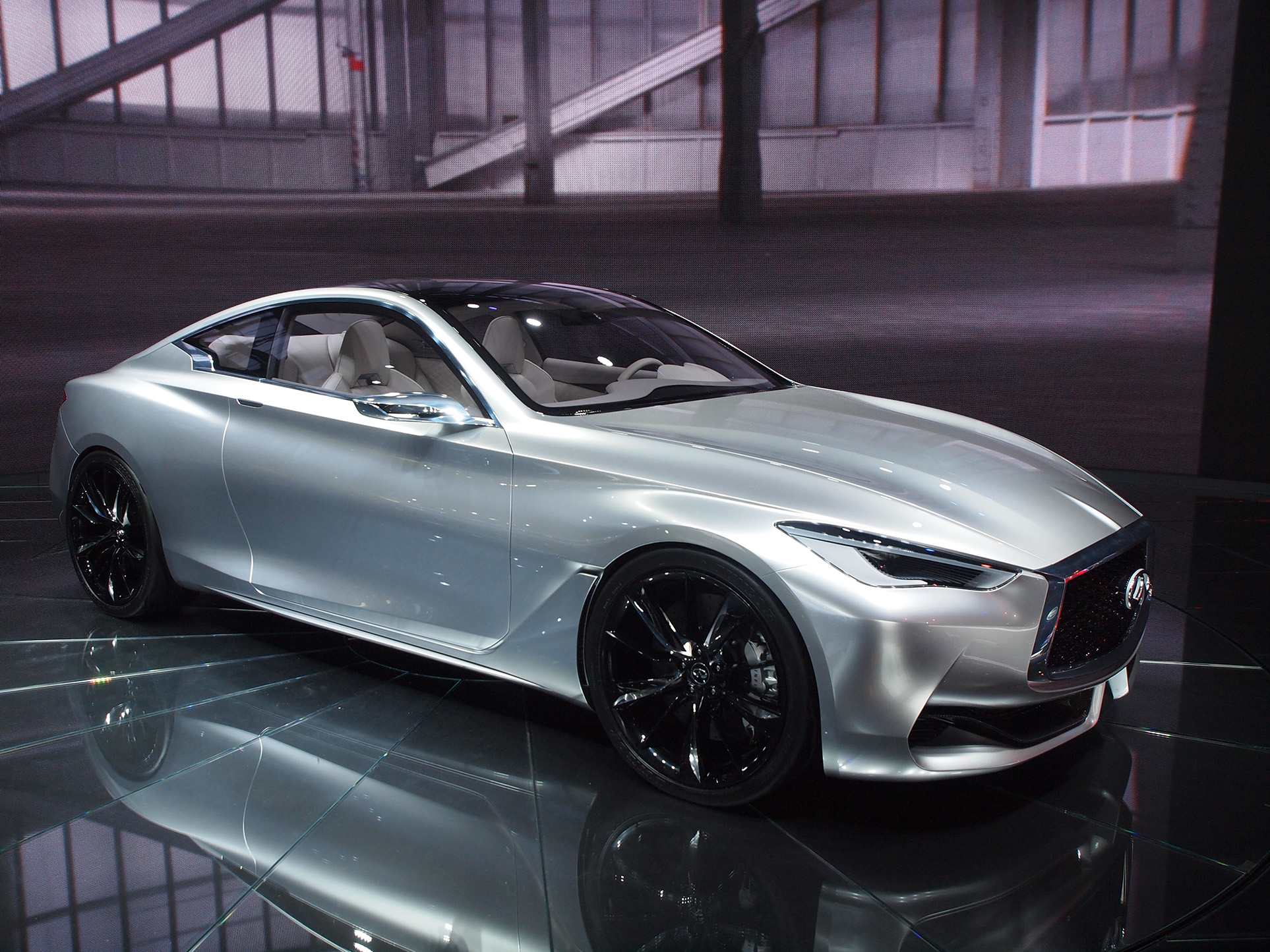 Infiniti Q60