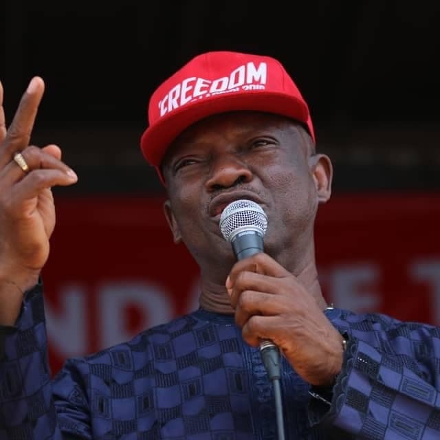  Jimi Agbaje has congratulated Sanwo-Olu on his victory at the polls [Yes International! Magazine]