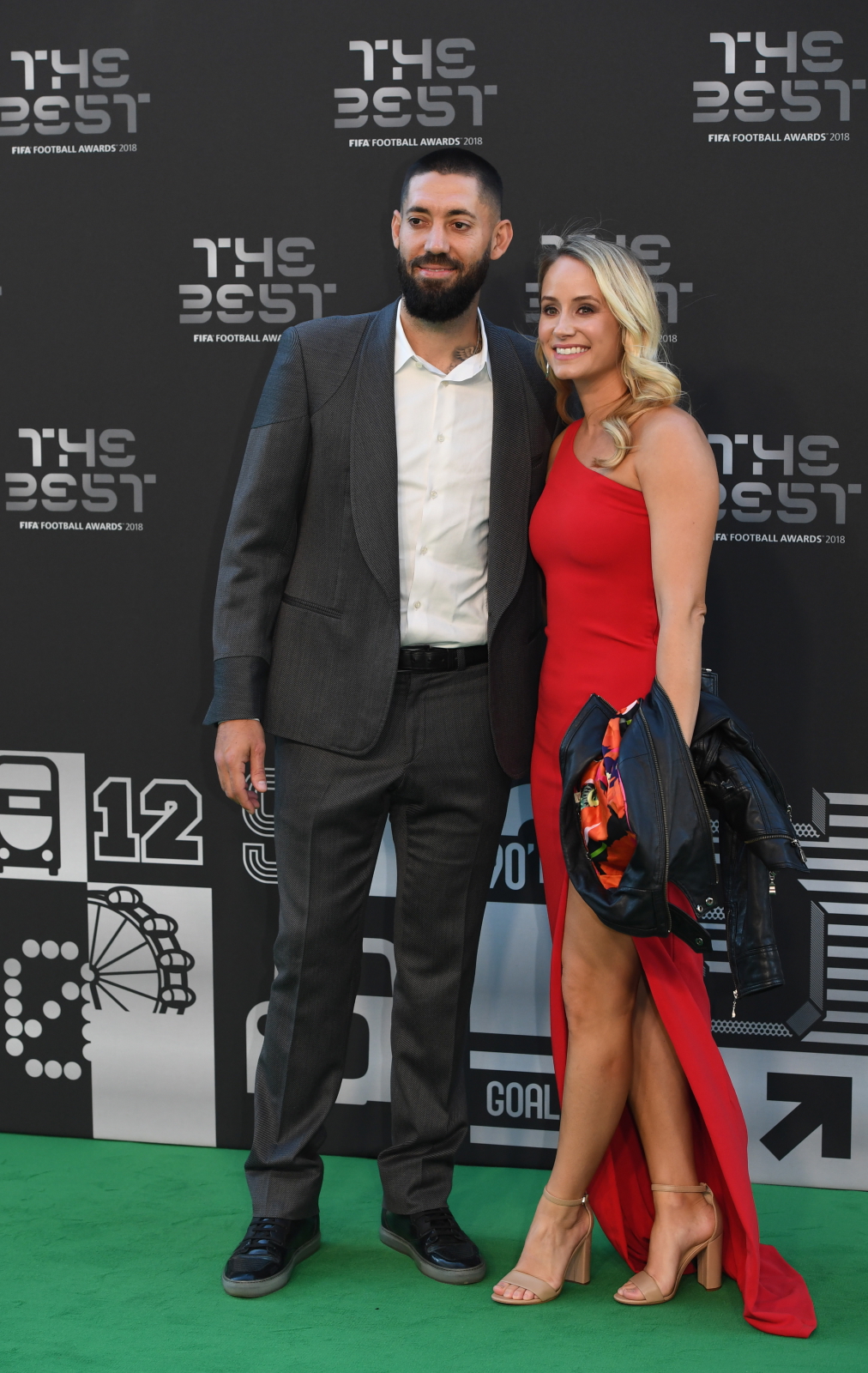 Clint Dempsey z żoną
