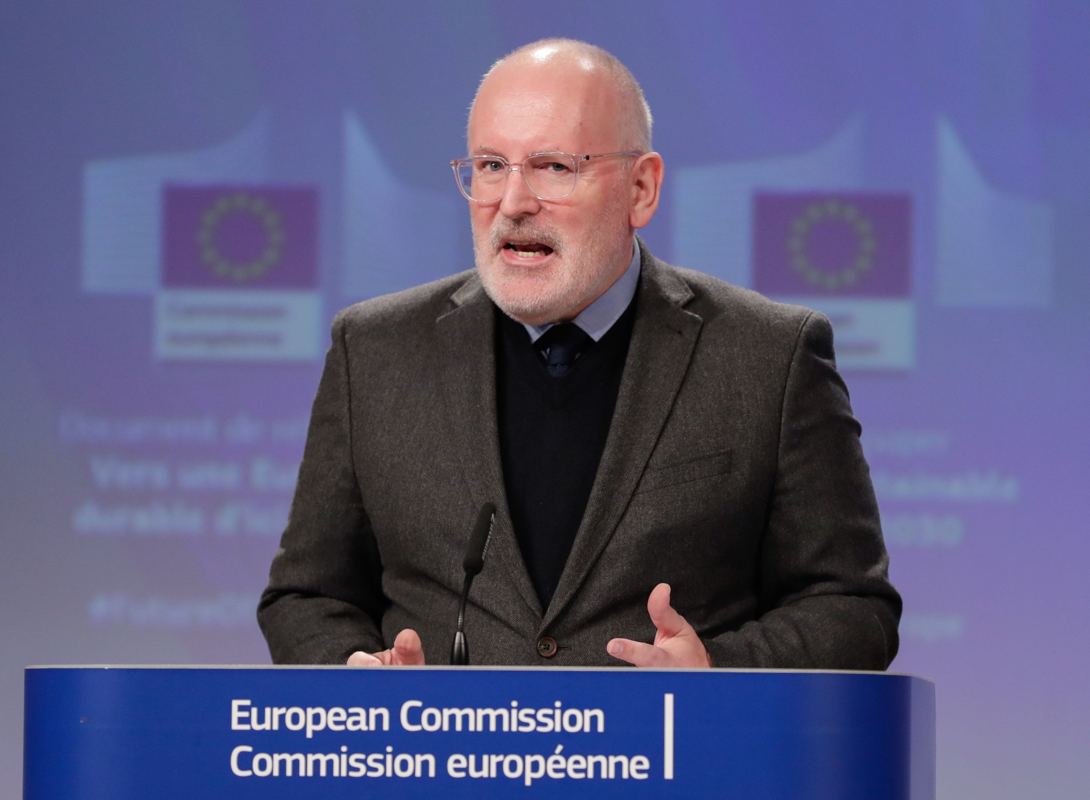 Lemondott az Európai Bizottság alelnöke, indul a holland választásokon a magyar kormányt is bíráló Frans Timmermans