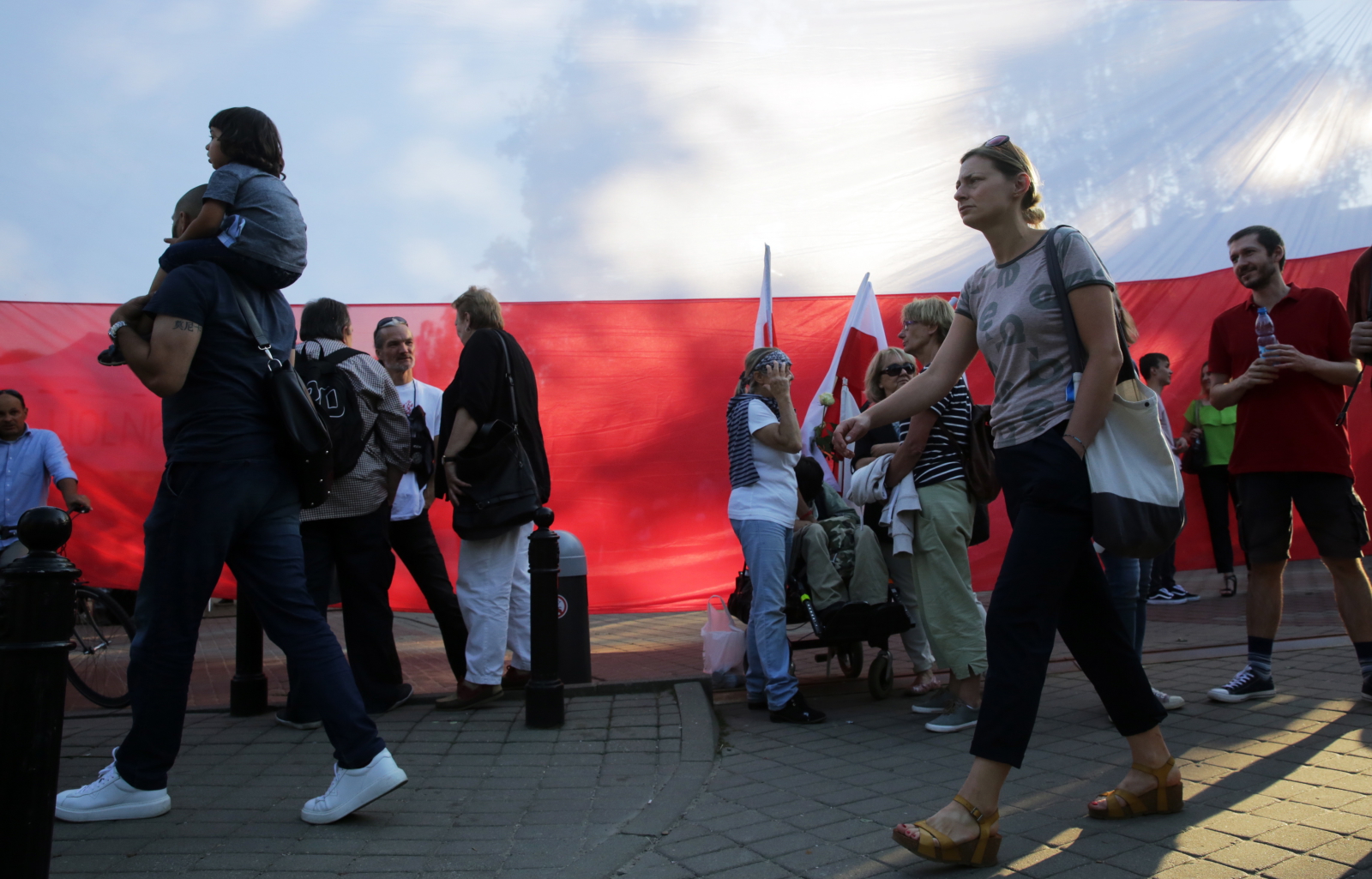 Protestujący