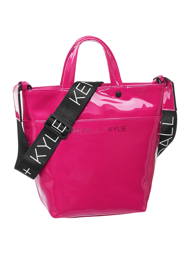 Imádni fogod: A DEICHMANN piacra dobja második exkluzív táskakollekcióját  Kendall és Kylie Jennerrel - Glamour
