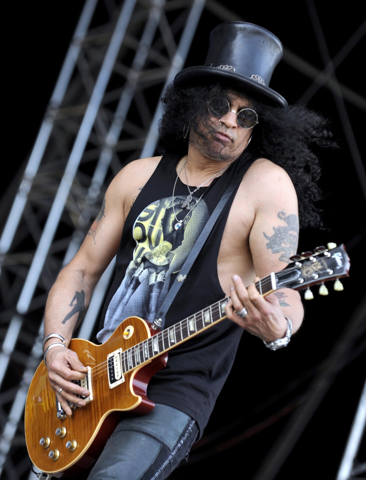 W 2010 roku Slash zadebiutował solowym albumem zatytułowanym
