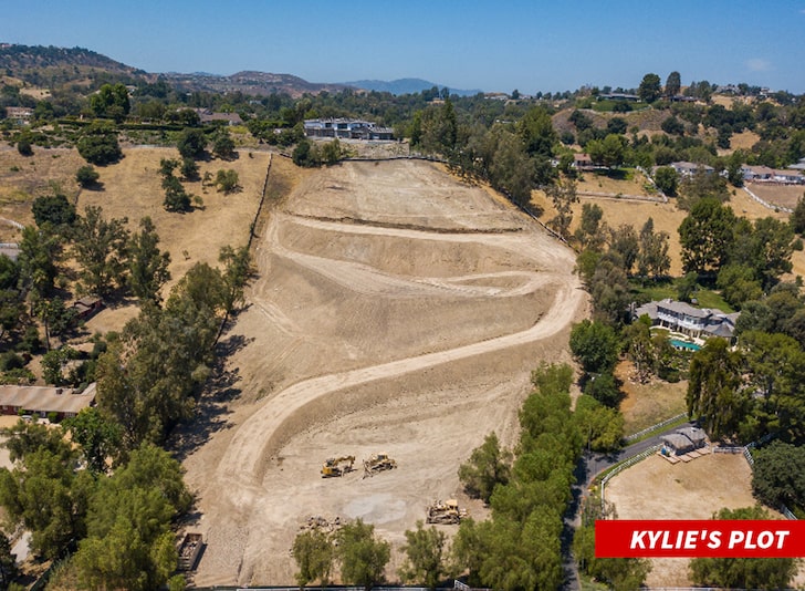 TMZ reports that the billionaire purchased the vacant lot in Hidden Hills. [TMZ]