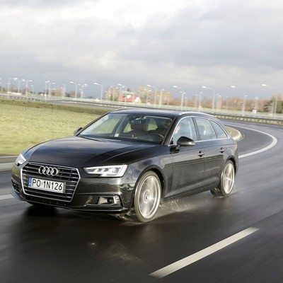 Audi A4 kombi 2.0 TDI S-tronic - perfekcyjnie poprawne