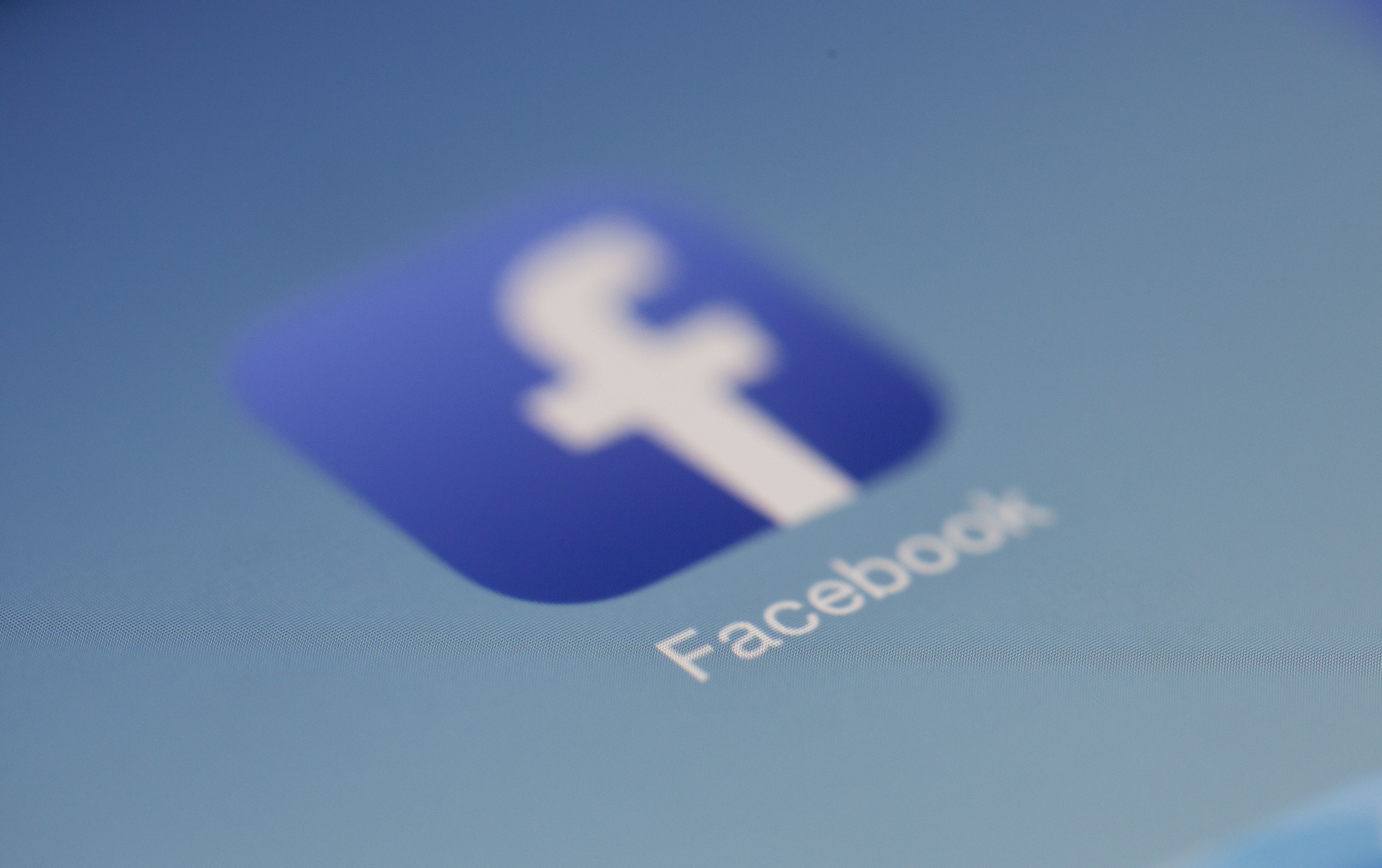 A Facebook eltávolította a ferencvárosi Fidesz oldalát