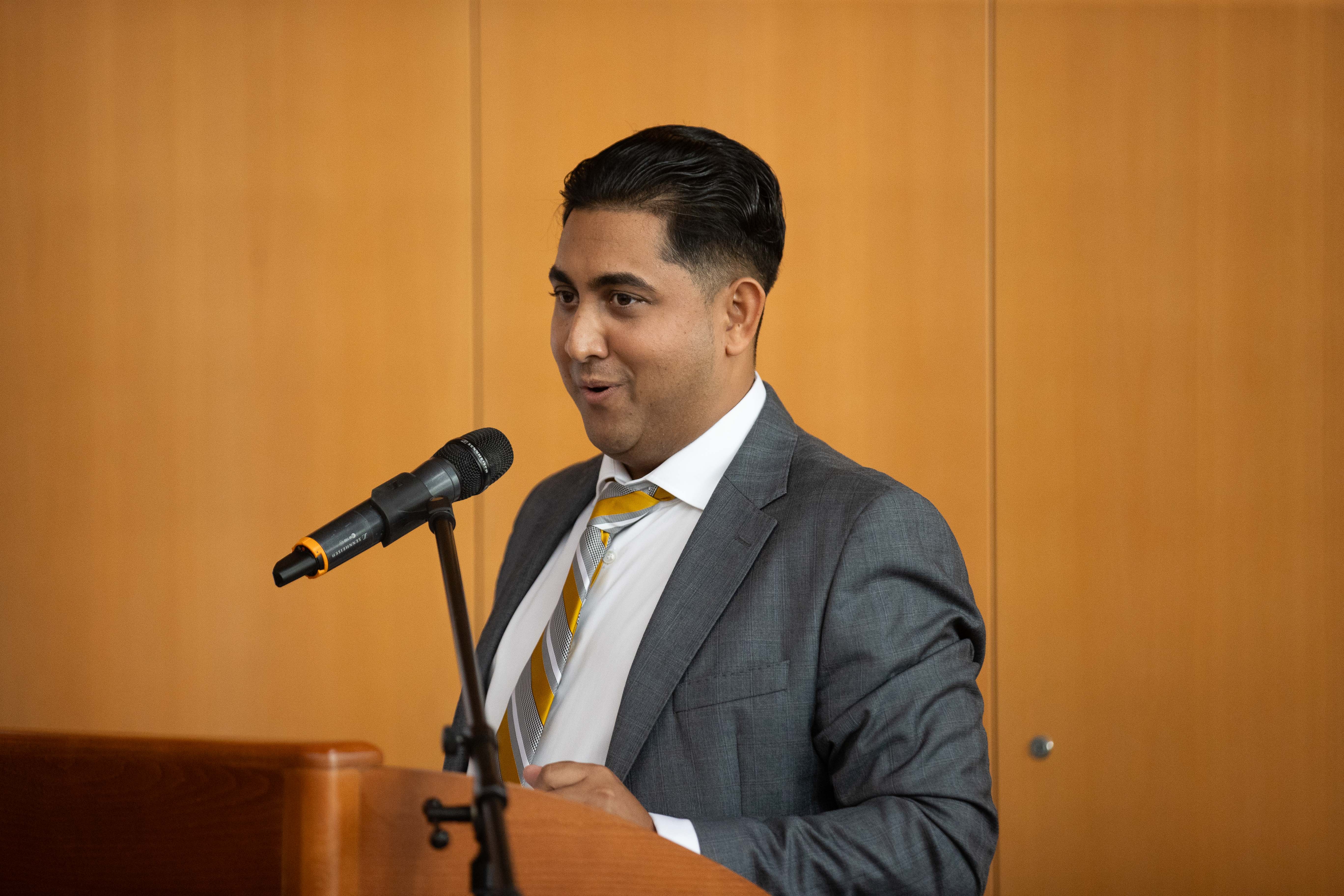 Felesége csak Grófóval bulizhat: szigorú hagyományok szabályozzák Tünde életét – „Azt gondolom, hogy valamit jól csinálunk”