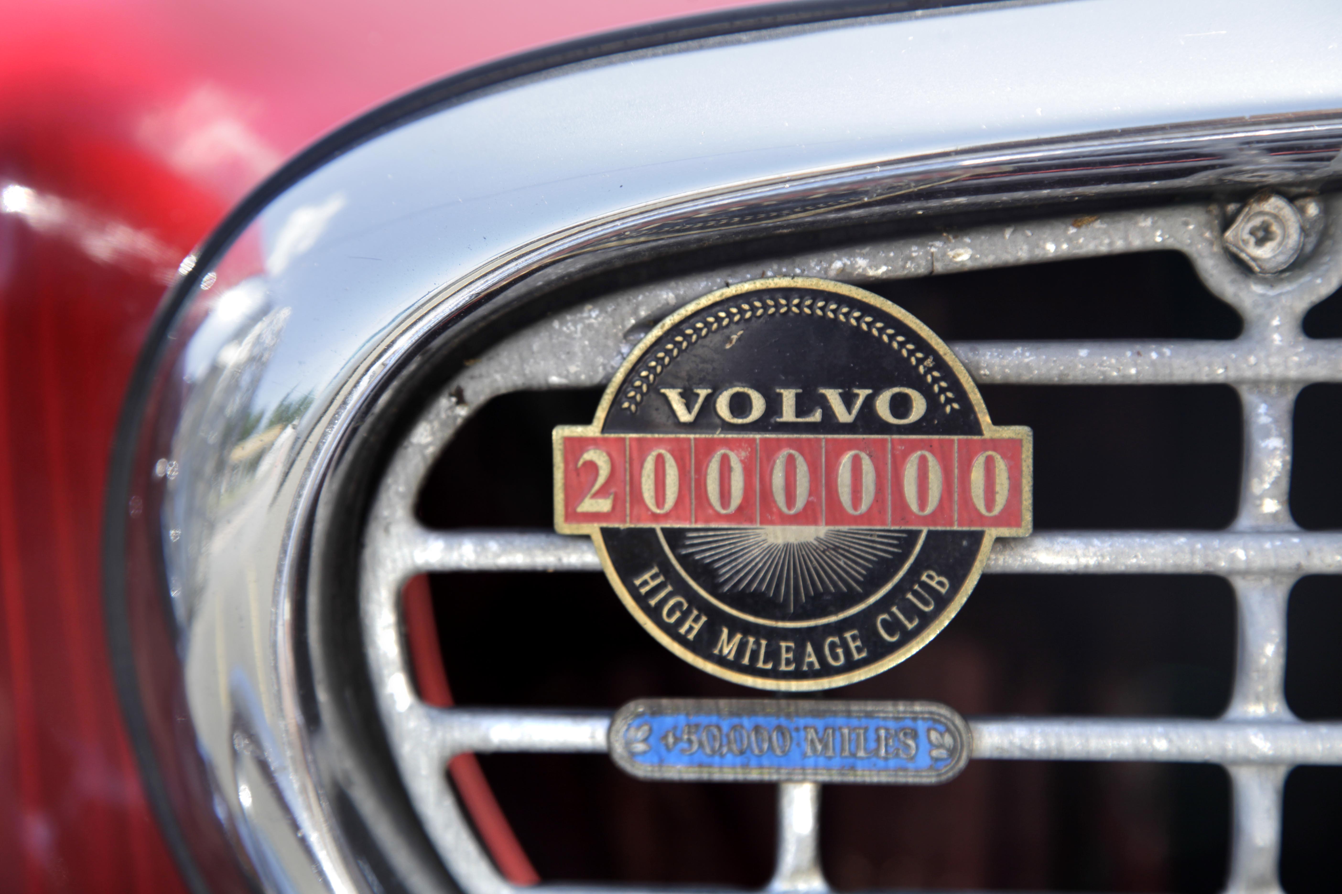 Volvo P1800