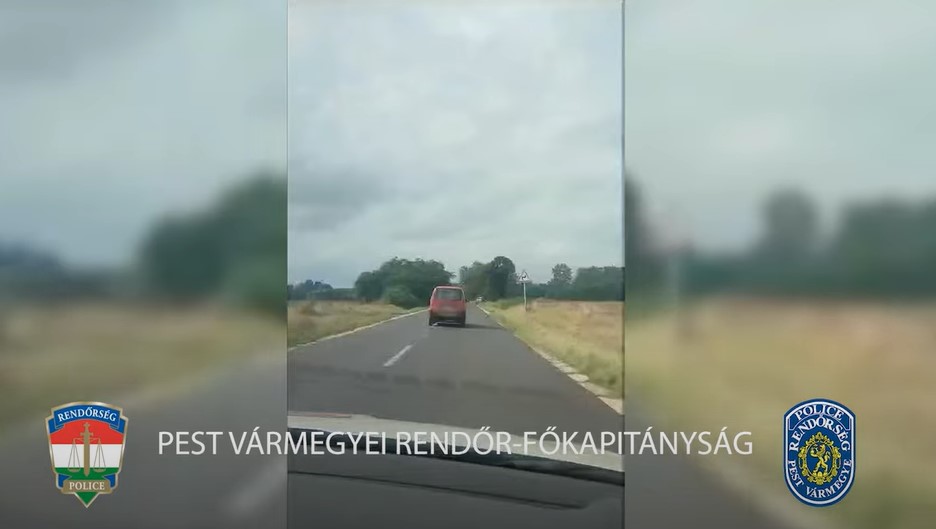 A gázra taposott a sülysápi ámokfutó, de a rendőrök elől nem volt menekvés – videó