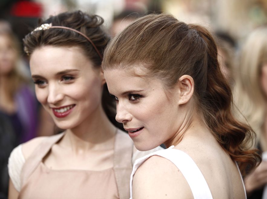 Rooney Mara i Kate Mara w 2010 roku