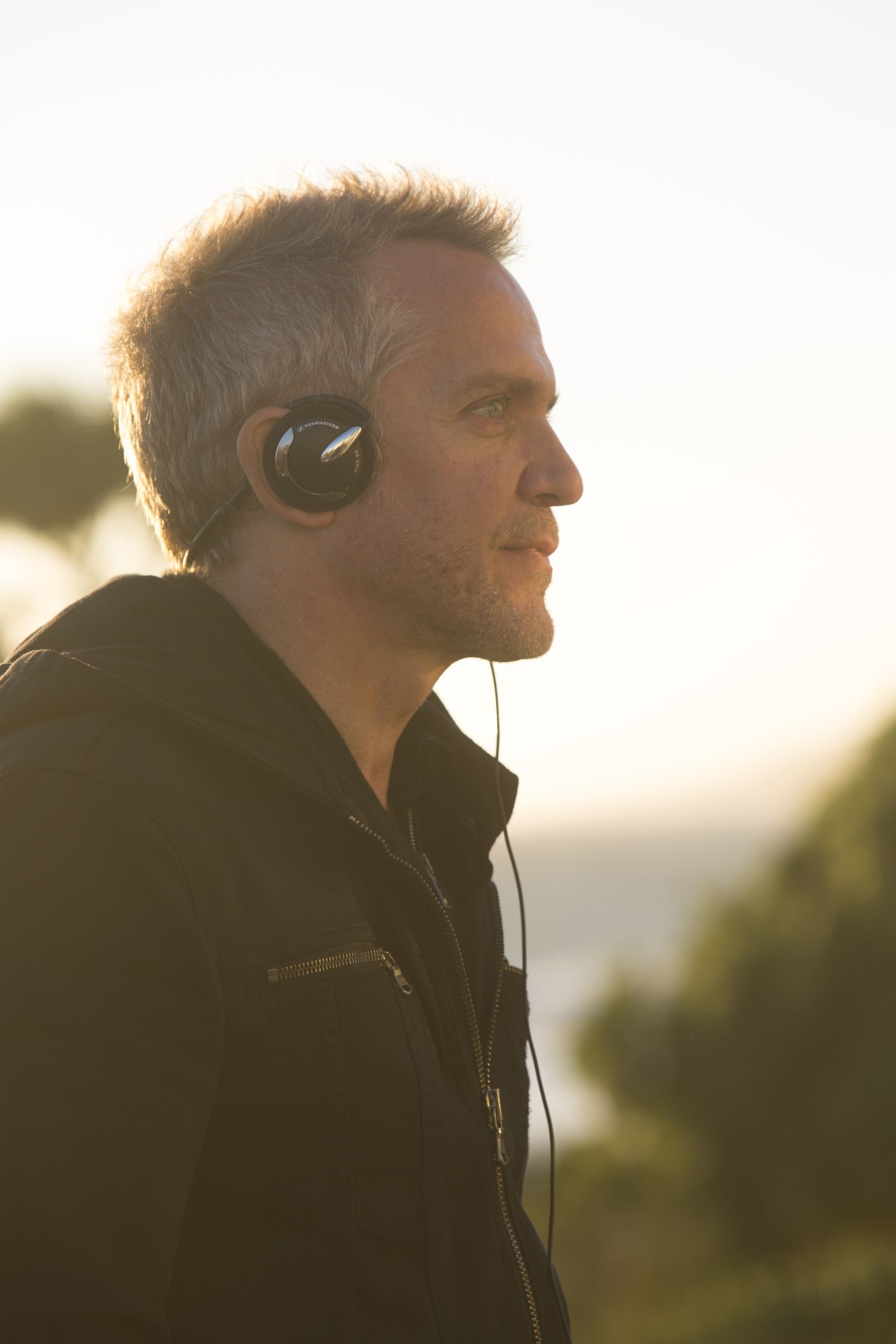 Aktorkom partnerują Alexander Skarsgård, Laura Dern, Zoë Kravitz, Adam Scott, James Tupper i Jeffrey Nordling. Autorem scenariusza jest wielokrotnie nominowany do nagrody Emmy David E. Kelley (Gdzie diabeł mówi dobranoc, Prawnicy z Miasta Aniołów, Kancelaria adwokacka i Ally McBeal).