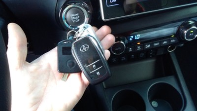 Jak zabezpieczyć auto przez kradzieżą "na przedłużacz"?