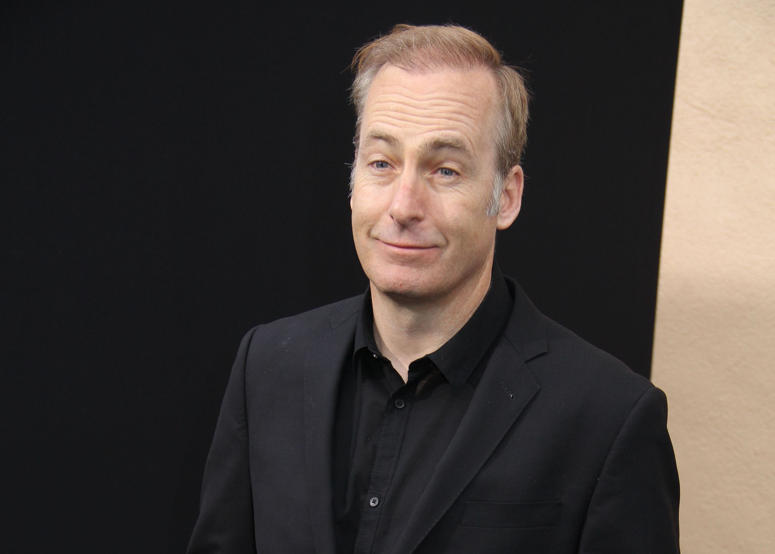 Bob Odenkirk - Saul z Breaking Bad, wokół którego toczyć sie będzie scenarusz