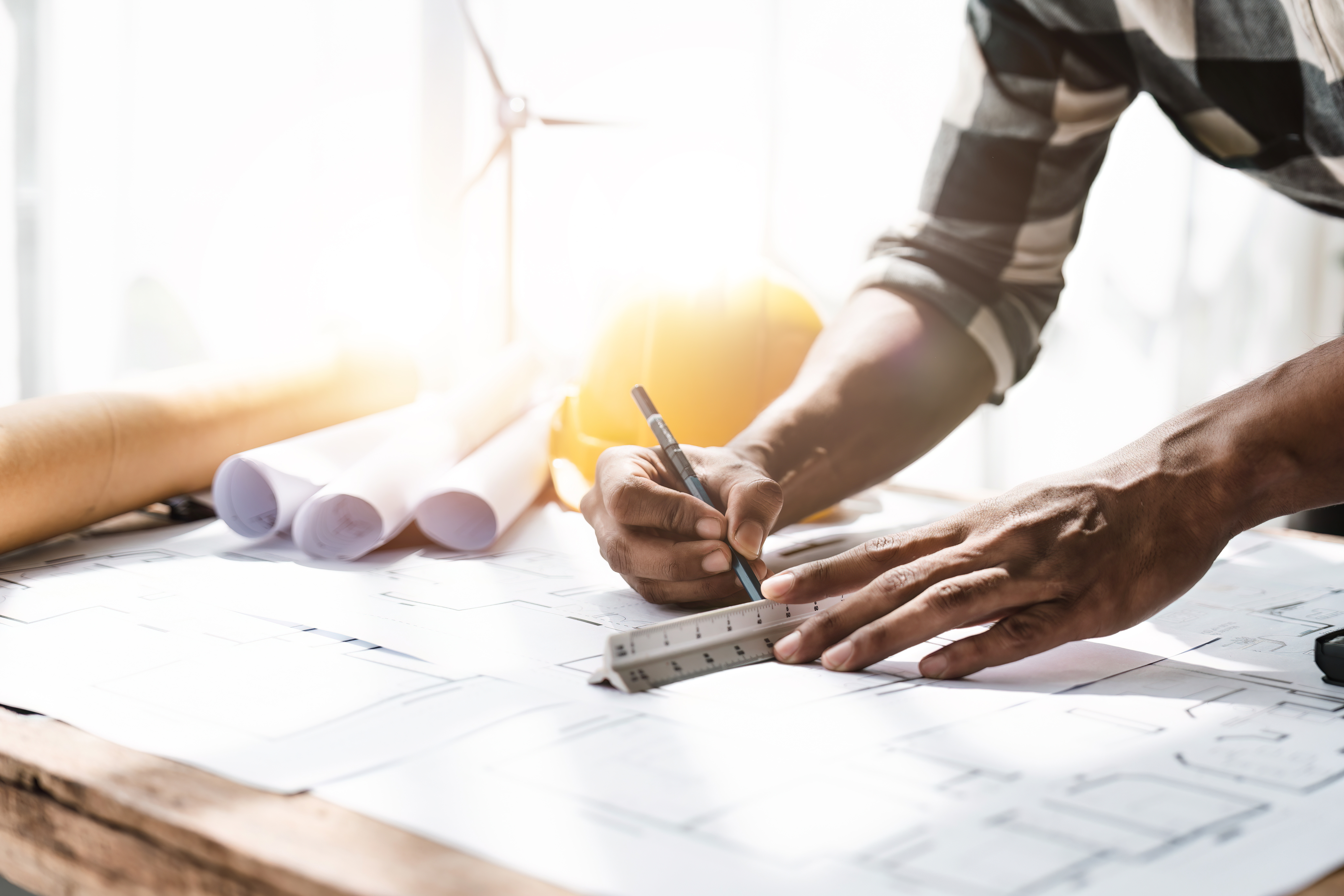 Kijöttek a számok: egyre nagyobb a baj, mélyrepülésben a magyar építőipar