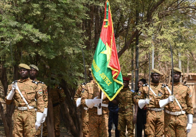 Top 10 African countries with the fewest number of battle-ready soldiers in 2025