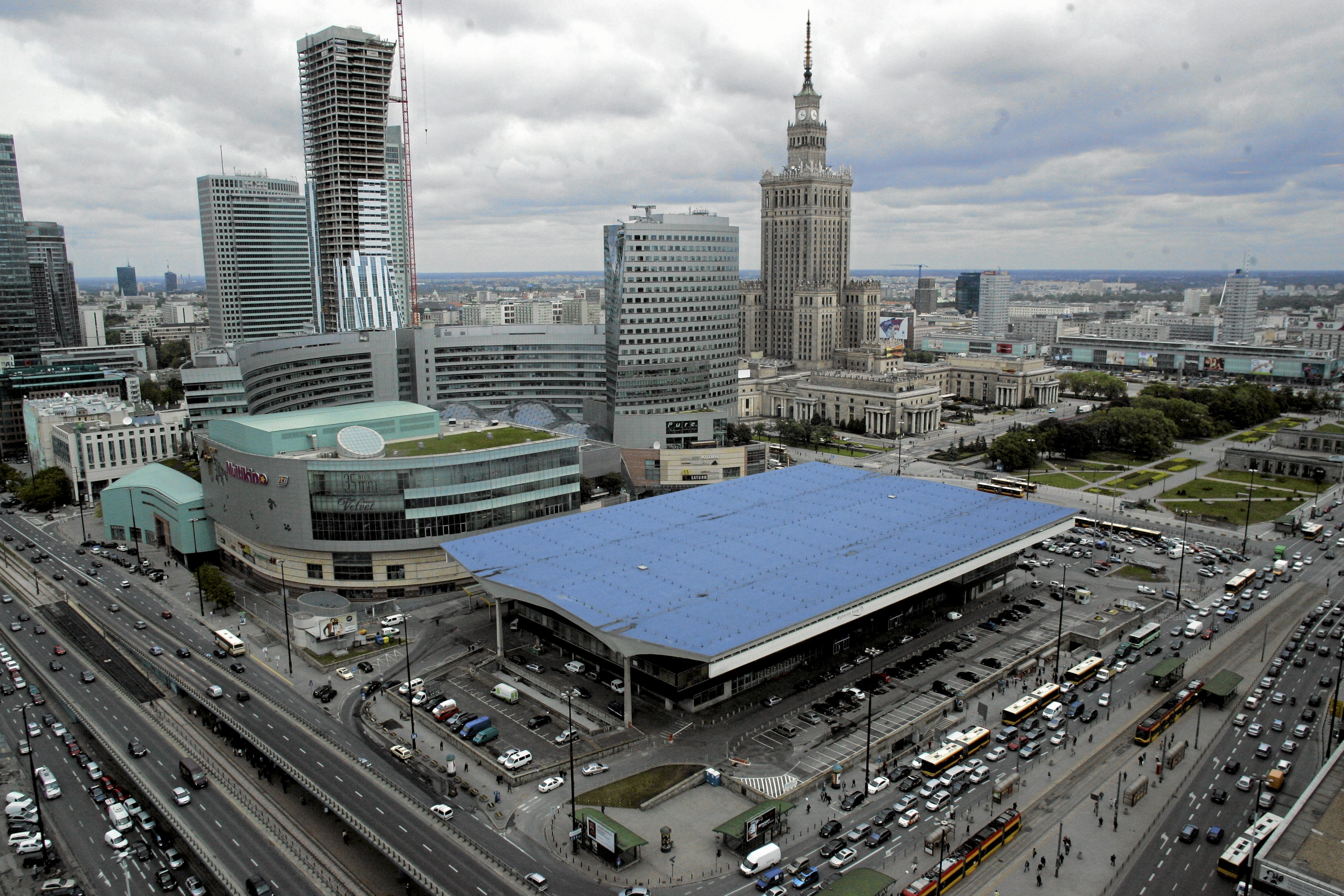Władze PKP nie ujawniają, jaki jest budżet działań. Nieoficjalnie mówi się o około 30 mln zł.