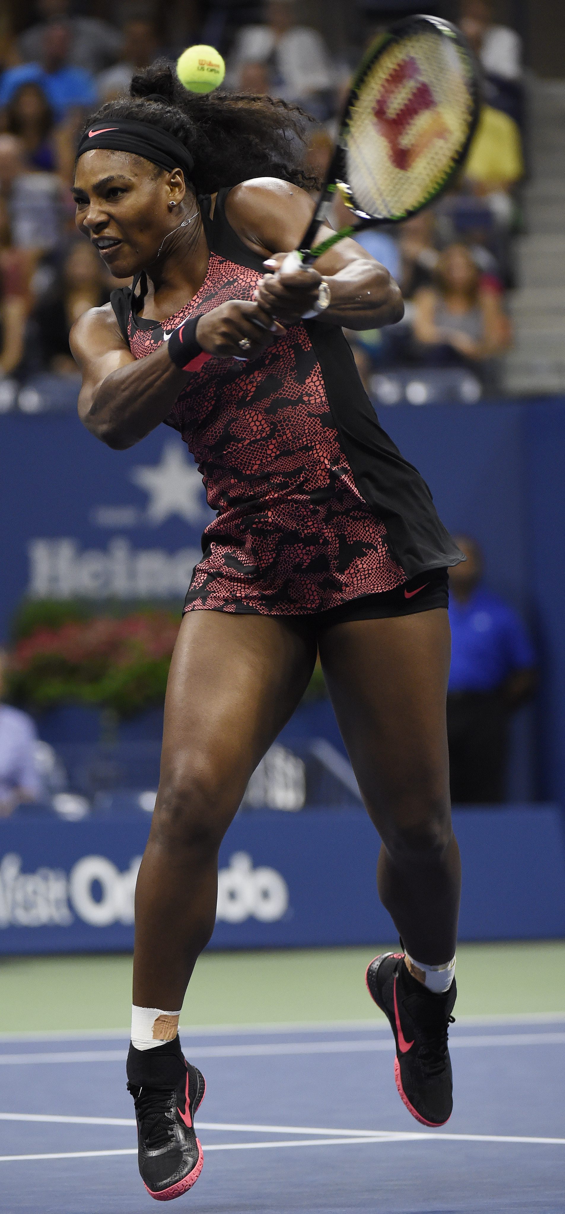 Serena Williams wyszła na kort w efektownej sukience