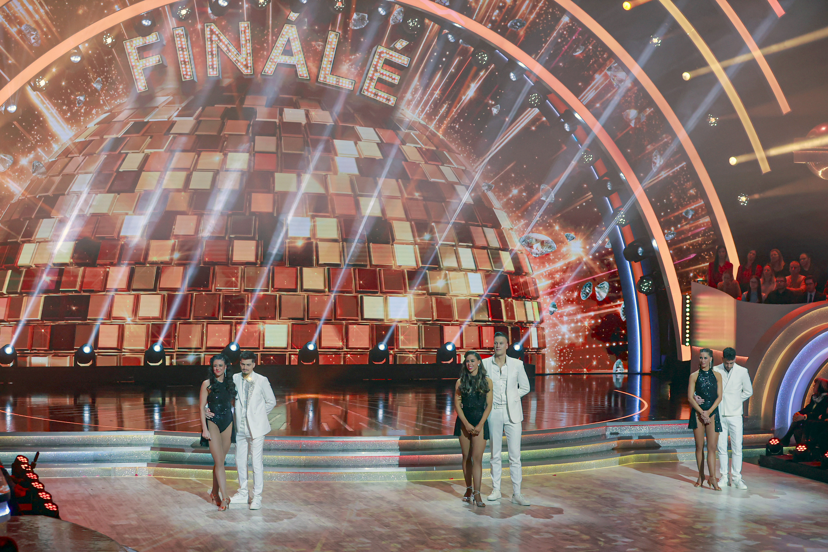 Hatalmas döbbenet a stúdióban: ők lettek a Dancing with the Stars 3. helyezettjei