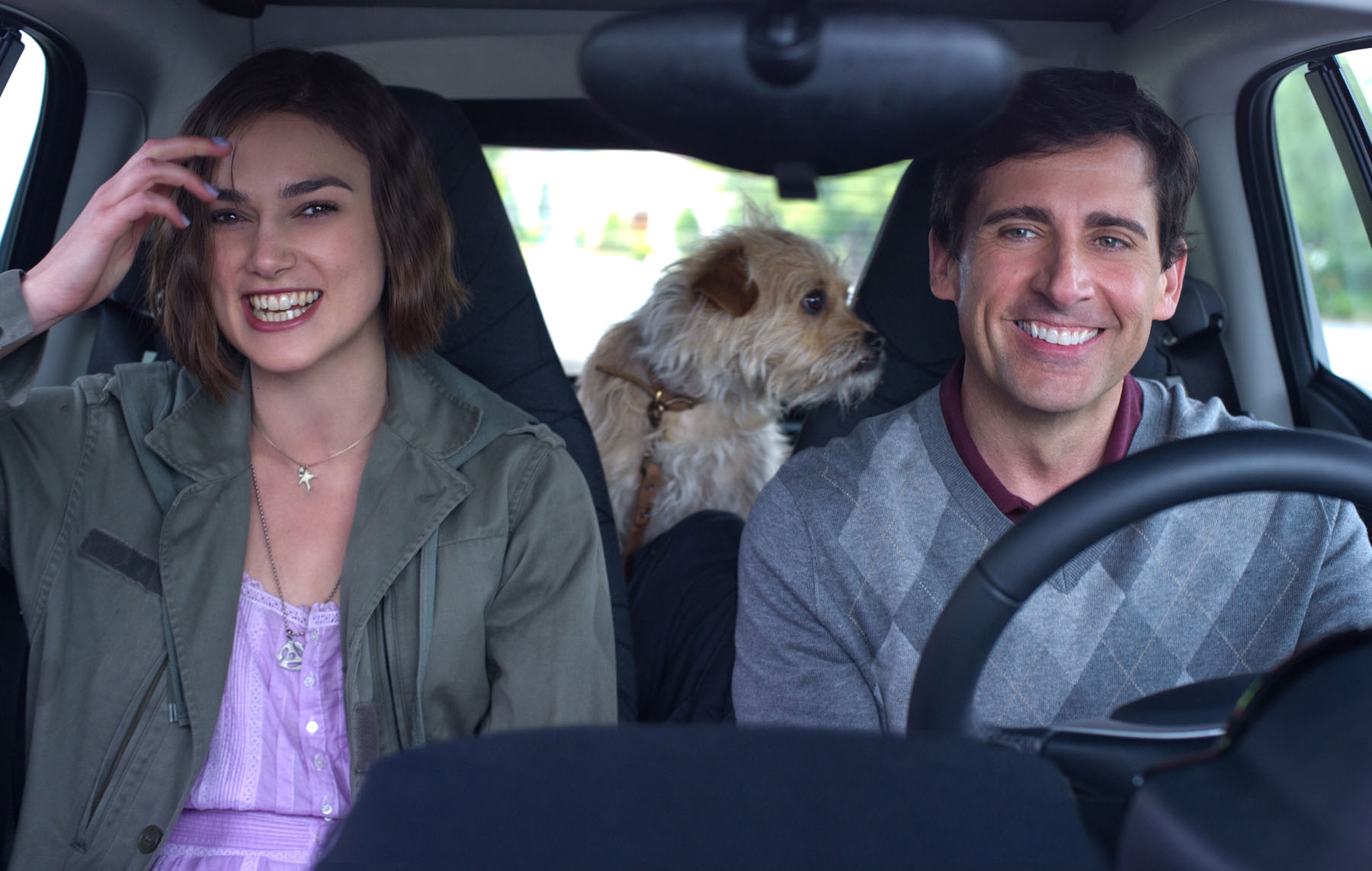 Keira Knightley i Steve Carell w filmie