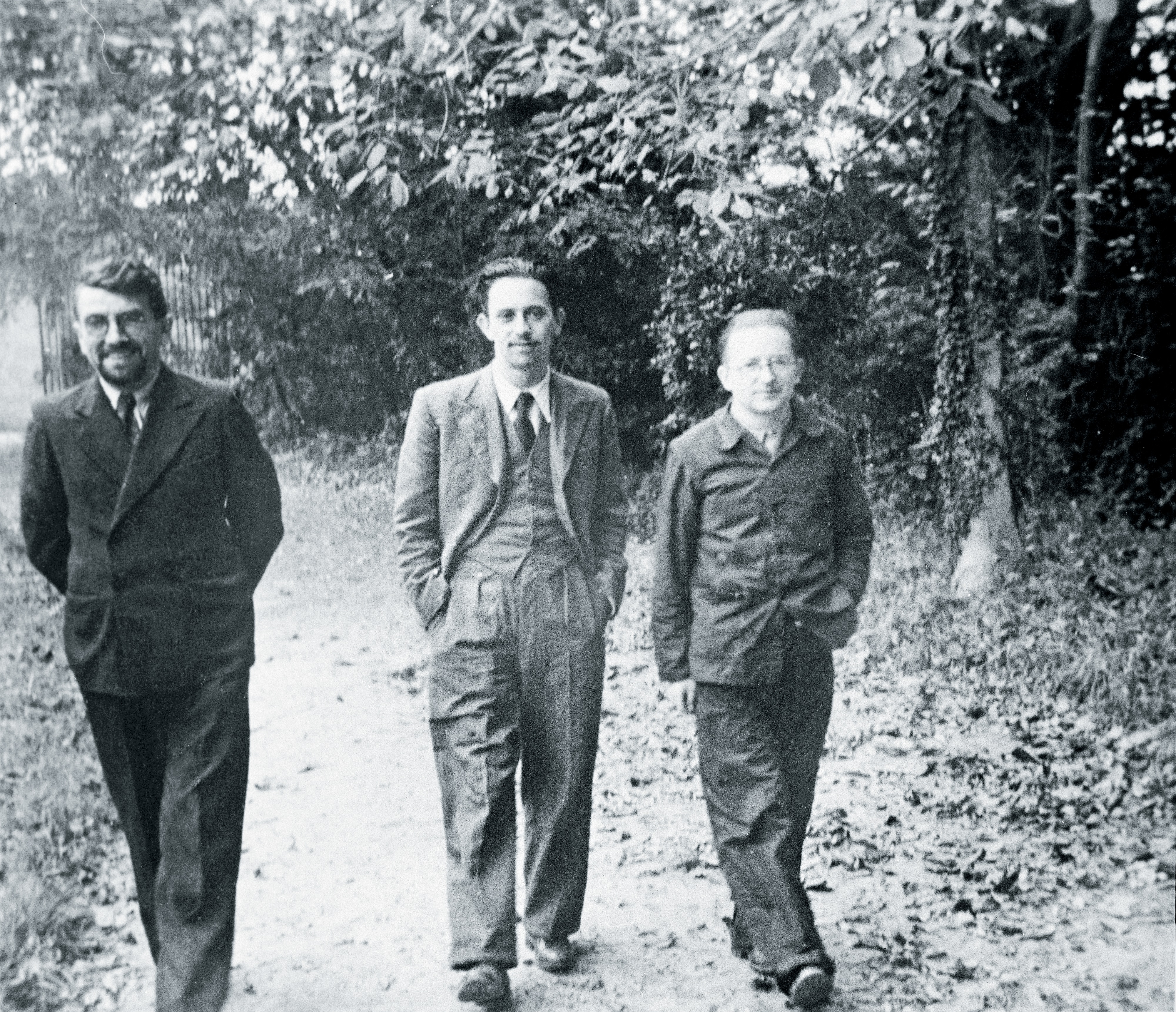 Polscy matematycy z Uniwersytetu Poznańskiego, którzy złamali w 1932 r. szyfr Enigmy, od lewej: Henryk Zygalski, Jerzy Różycki i Marian Rejewski.
