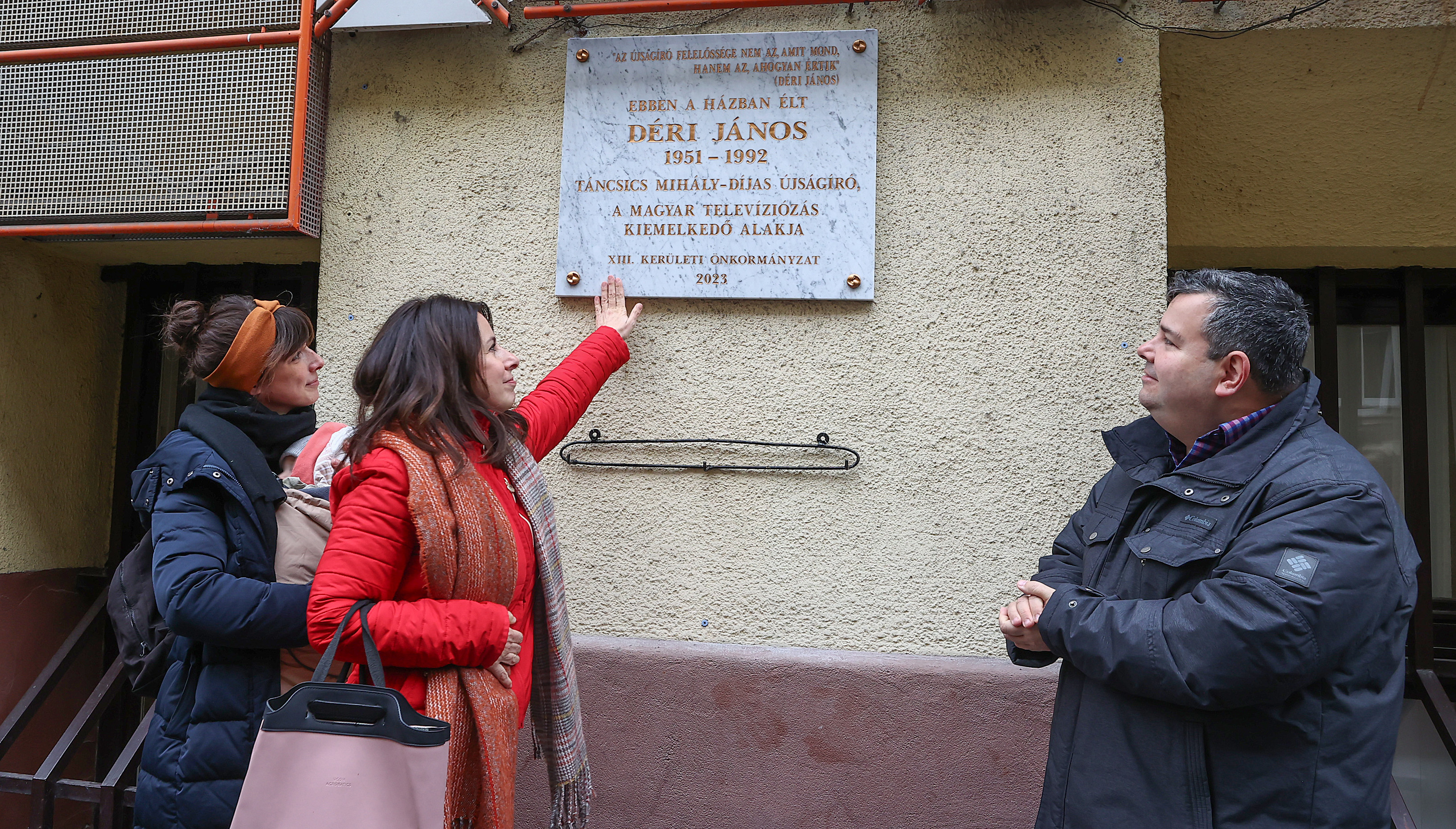 „Arról szeretünk beszélni, hogy miket tett, hogyan élt, nem arról, hogy meghalt” – Az édesapjukat ünnepelték Déri János gyerekei