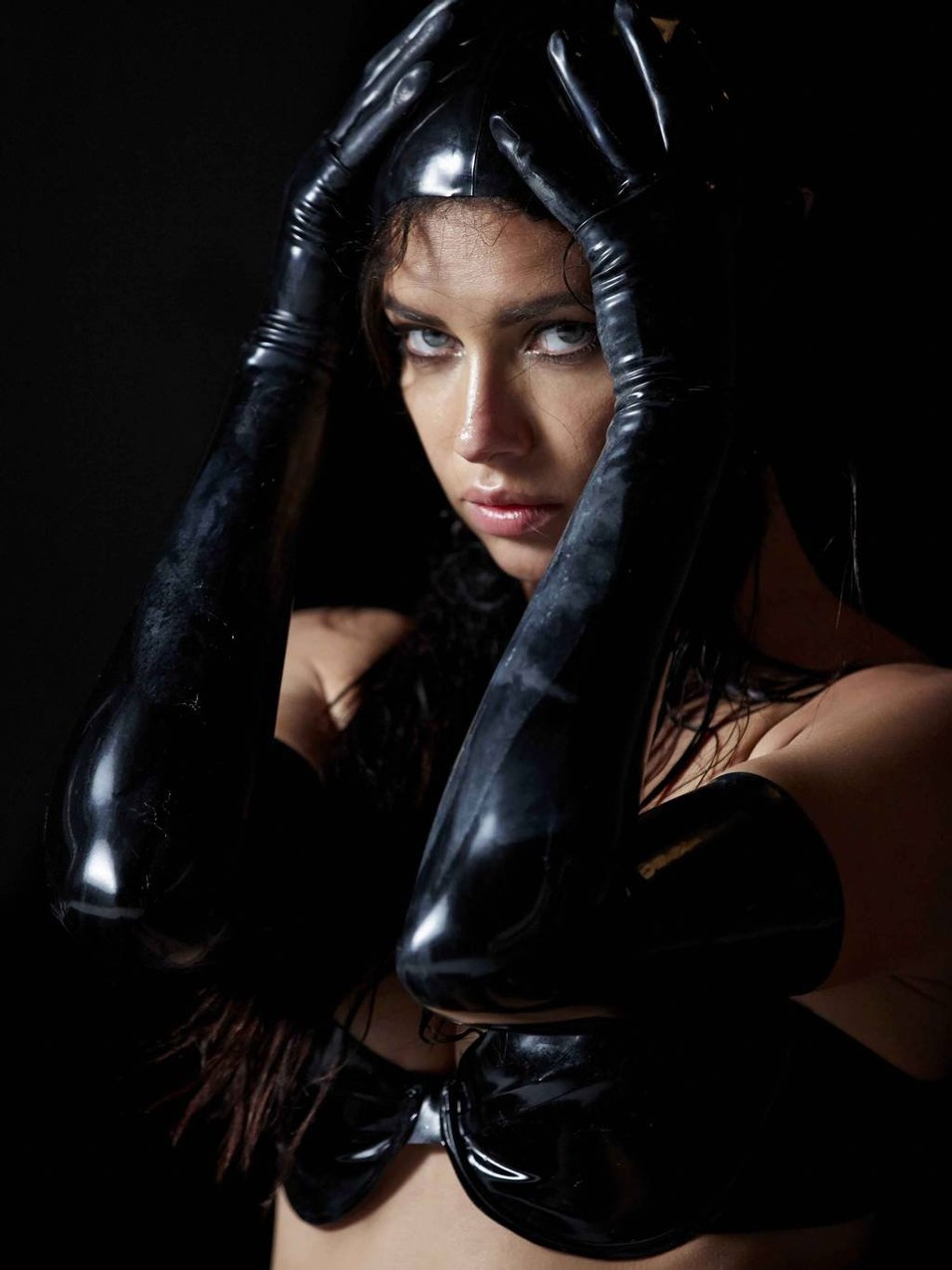 STYCZEŃ - Adriana Lima - PIRELLI 2015 - Steven Meisel