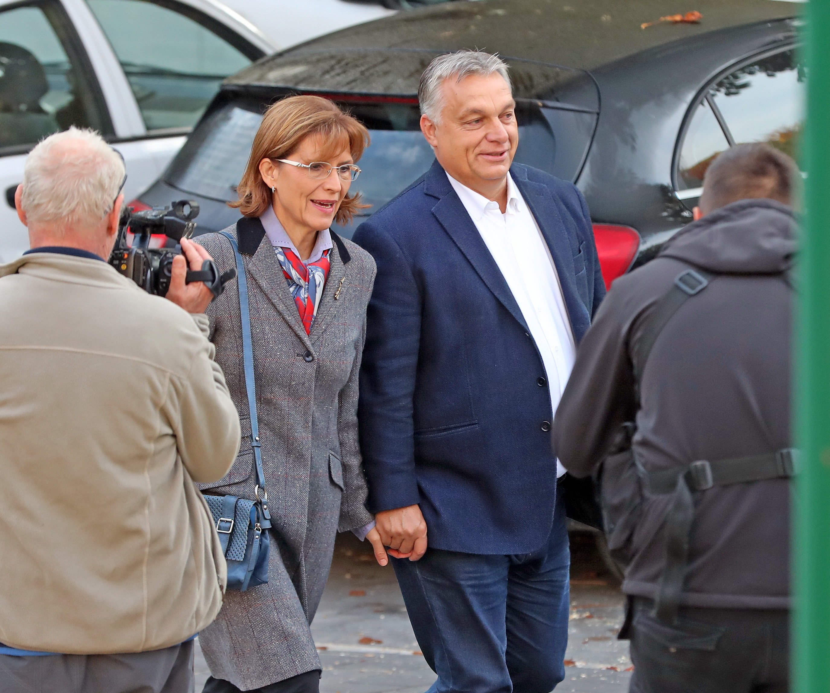 Orbán Viktor és felesége leadták szavazatukat - fotókon a korai szavazás -  Blikk