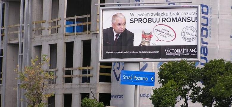 Kaczyński namawia do zdrady? Kontrowersyjna reklama w stolicy