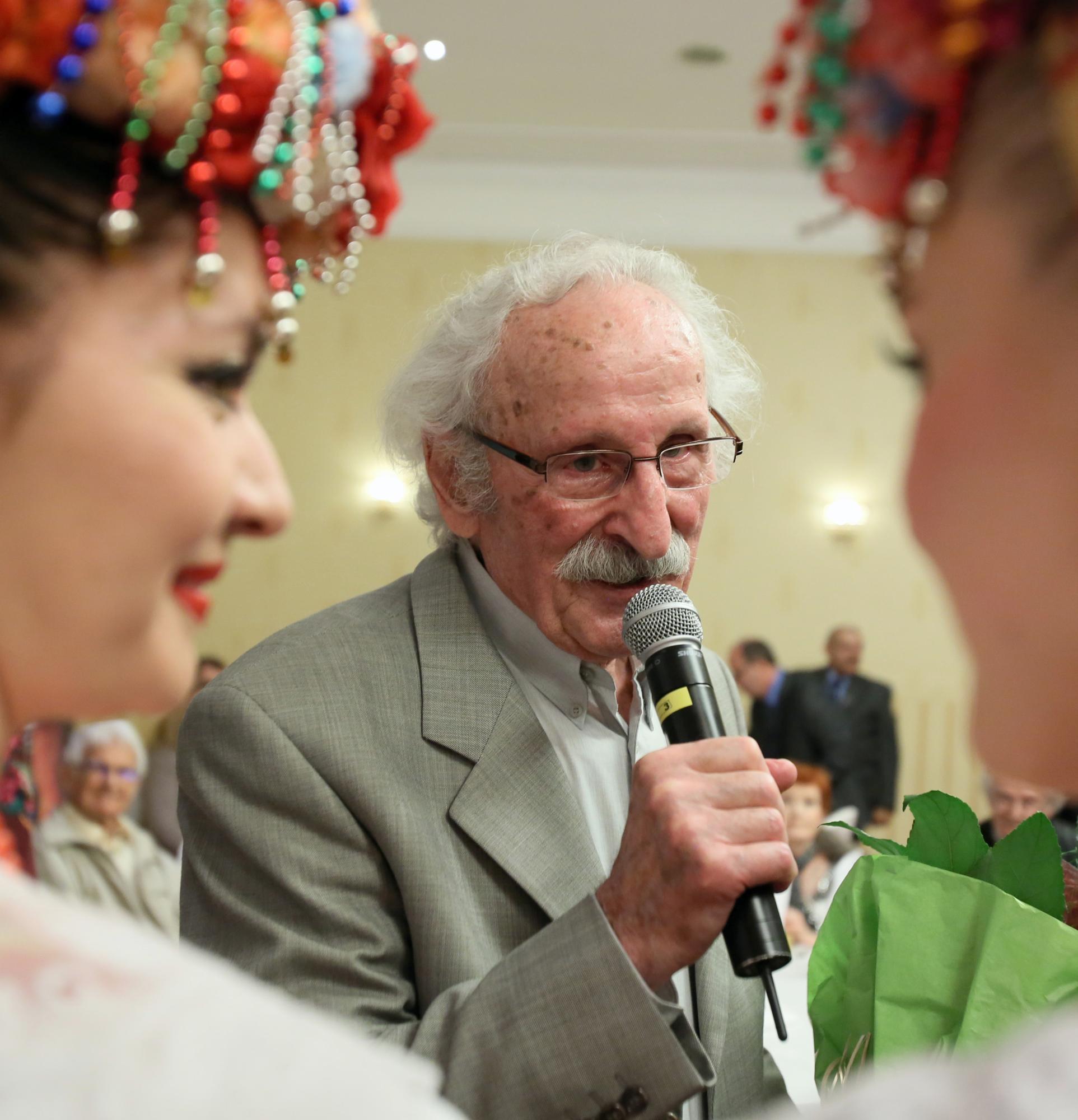 Franciszek Pieczka to artysta niezwykły, a nieśmiertelność w polskim kinie zapewniły mu role m.in. u Andrzeja Wajdy, Krzysztofa Kieślowskiego i Jana Jakuba Kolskiego