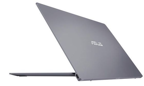 Asus ukázal najľahší 14-palcový notebook pre prácu