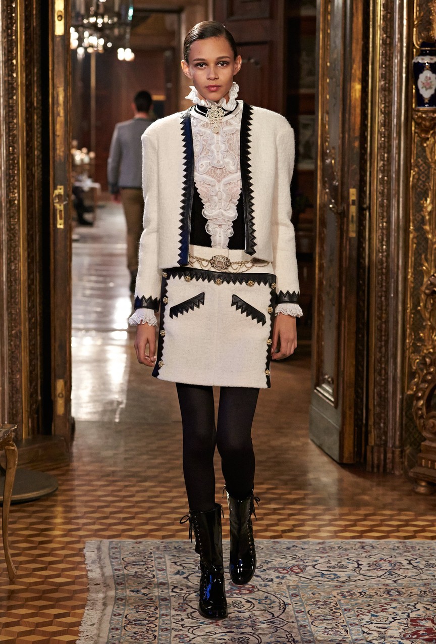 CHANEL