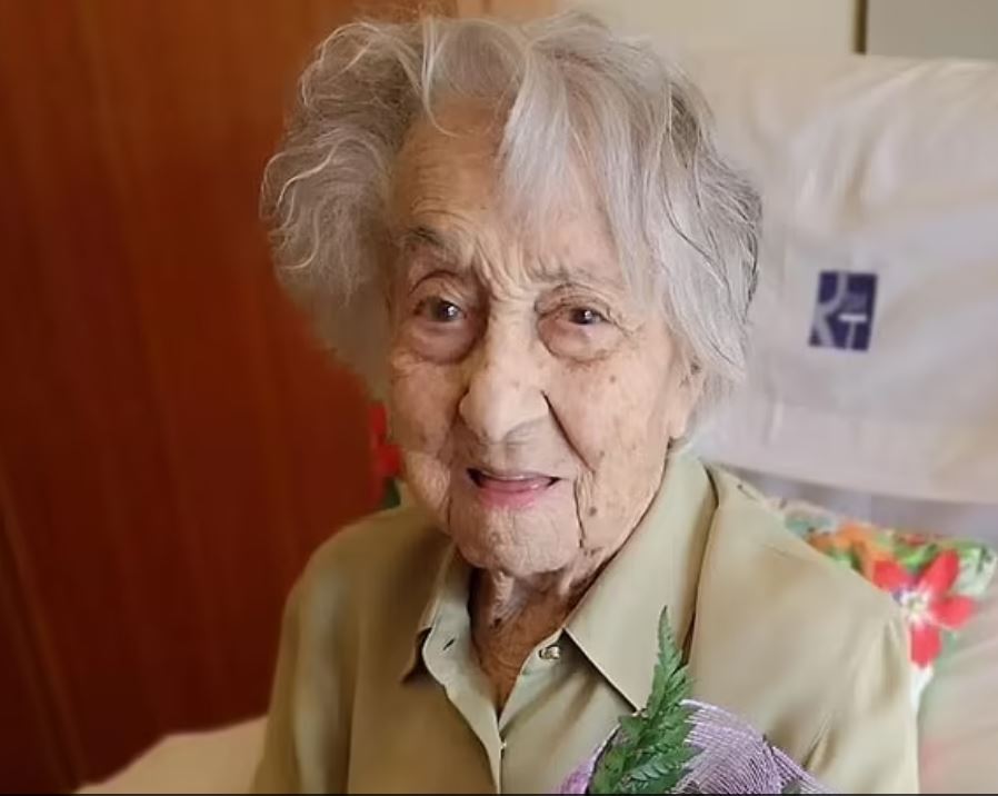 Orvosok tanulmányozzák a világ legidősebb emberének titkát