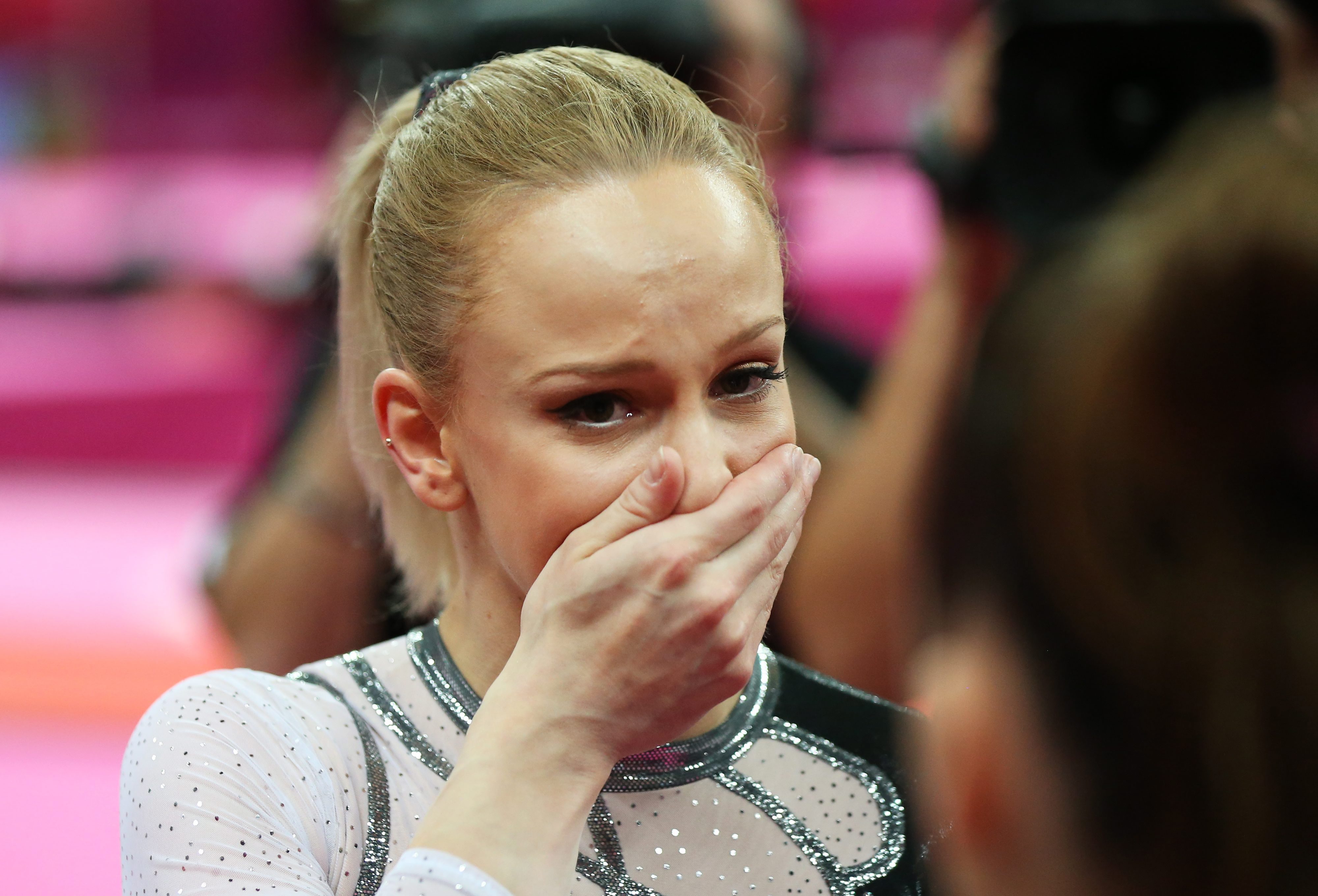 Łzy sportowców - Rumunka Sandra Raluca Izbasa