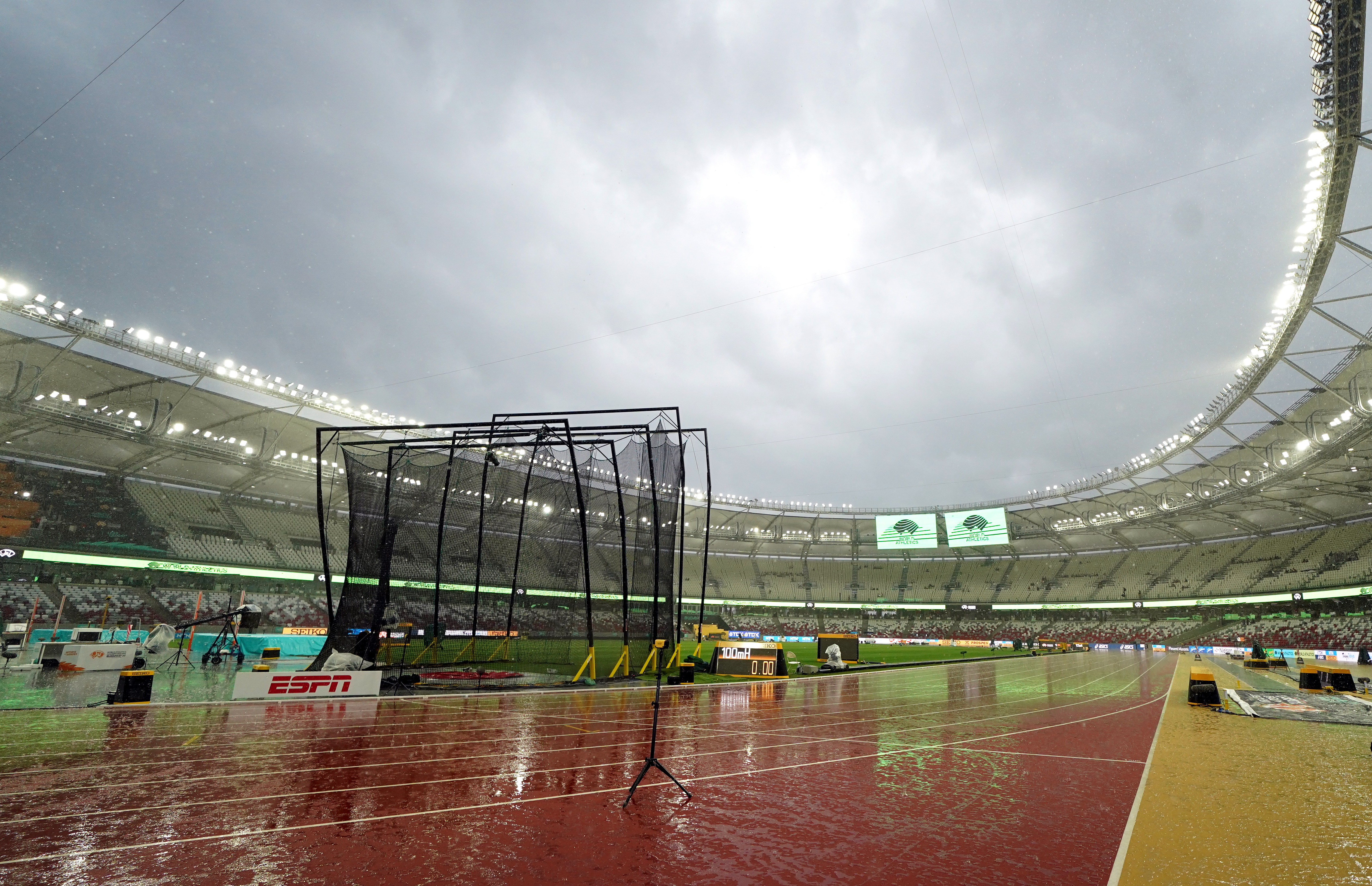 SS-tetkós biztonsági őr dolgozott az atlétikai vébén