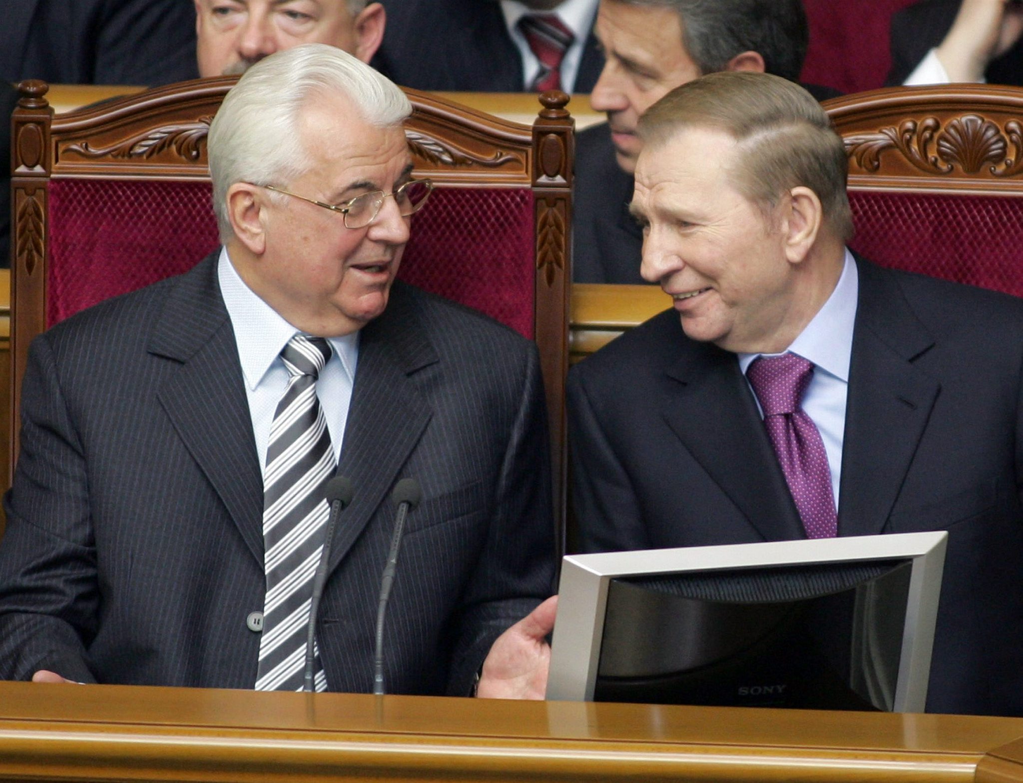 Byli prezydenci Ukrainy (od lewej: Łeonid Krawczuk i Łeonid Kuczma)