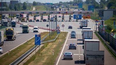 Rozpoczęły się prace nad nowym systemem poboru opłat za drogi