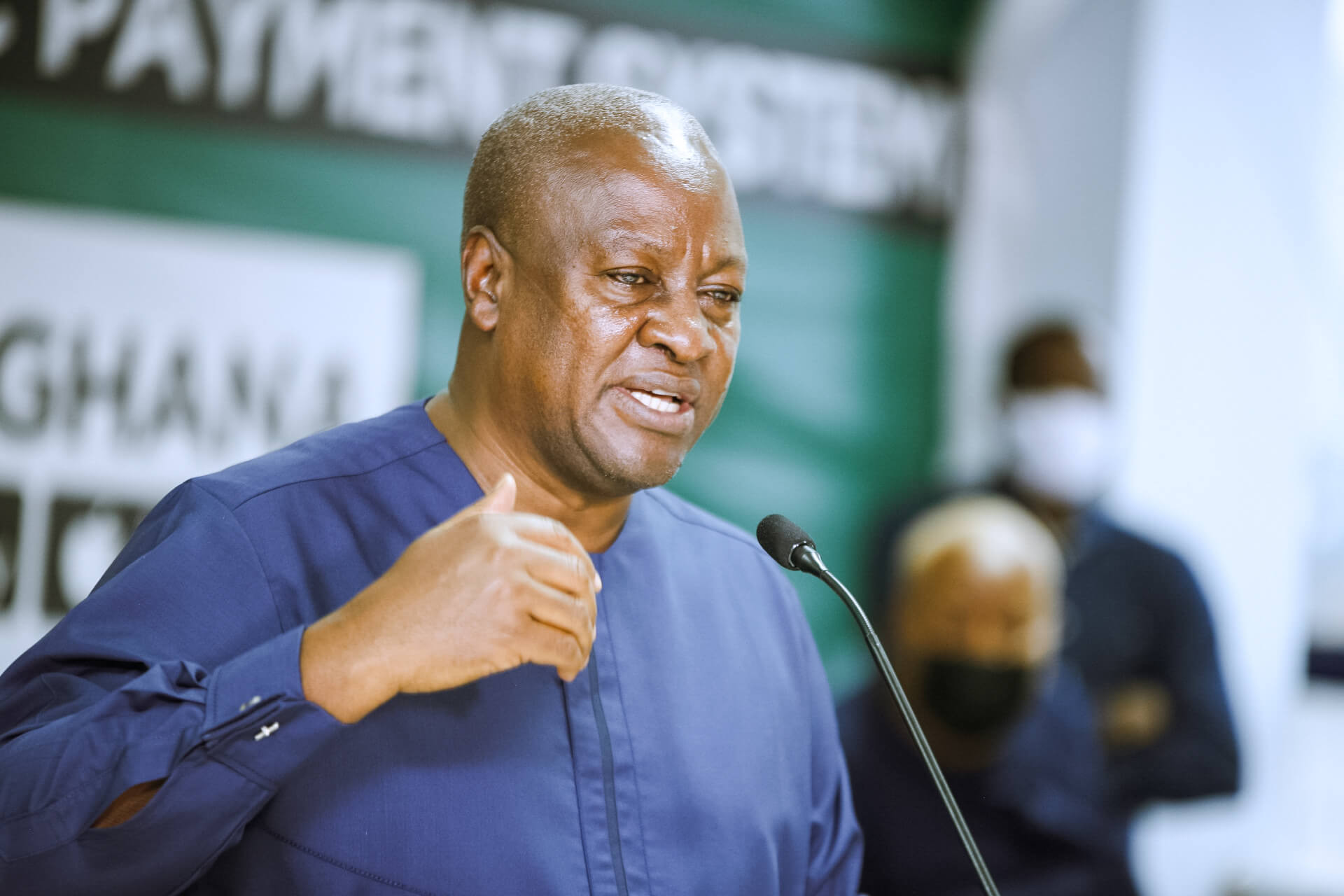 Mahama takes a swipe at government over current economic challenges