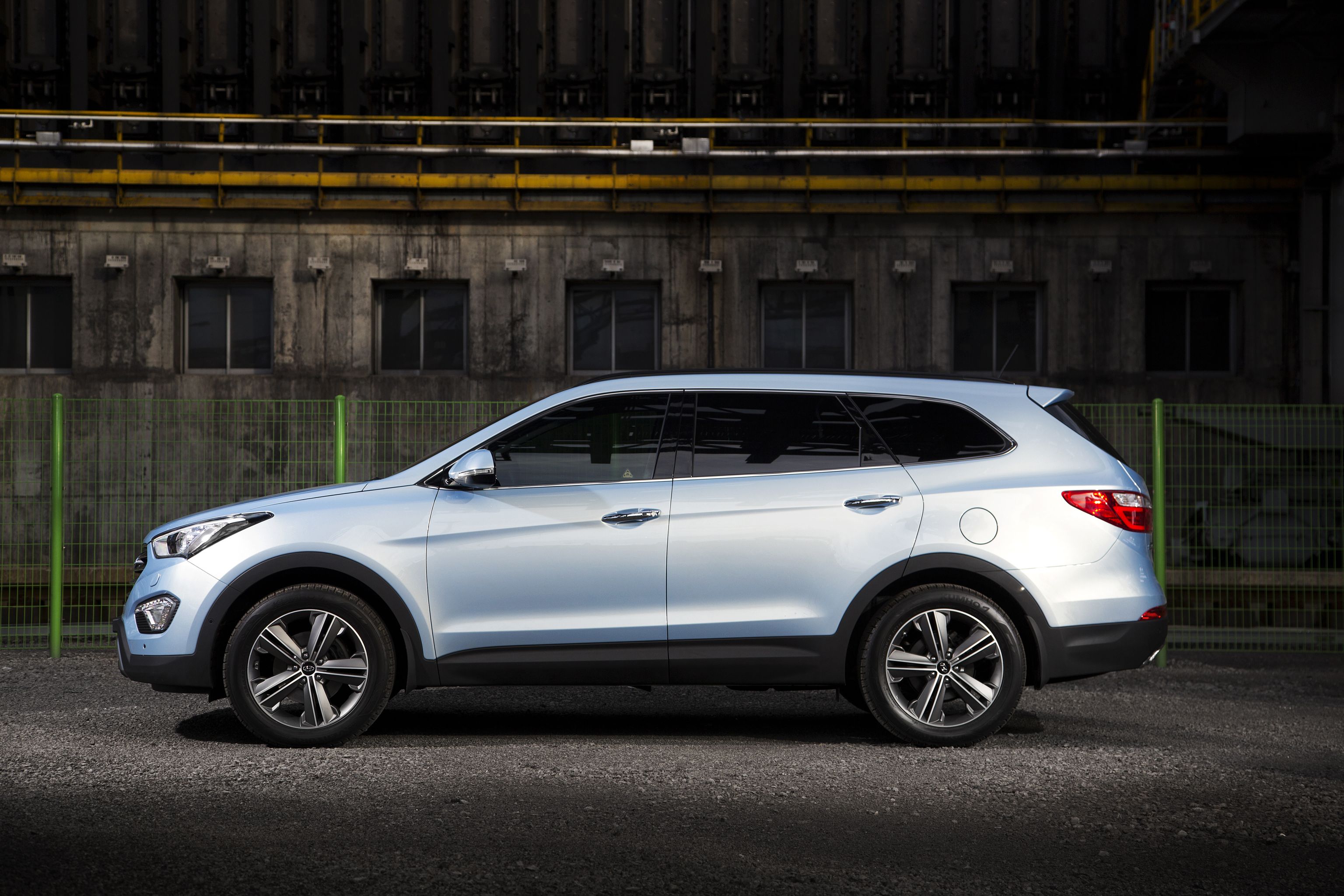 Hyundai grand santa fe