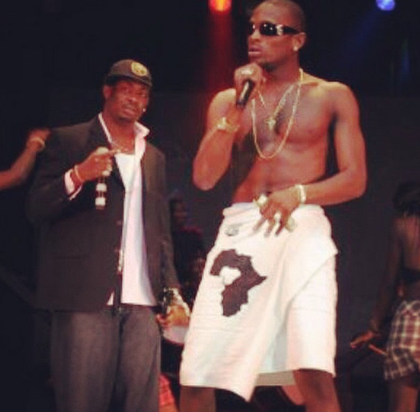 D'Banj performing on stage at the 2005 Hip-Hop World Awards (Now Headies). (Hip-Hop World)