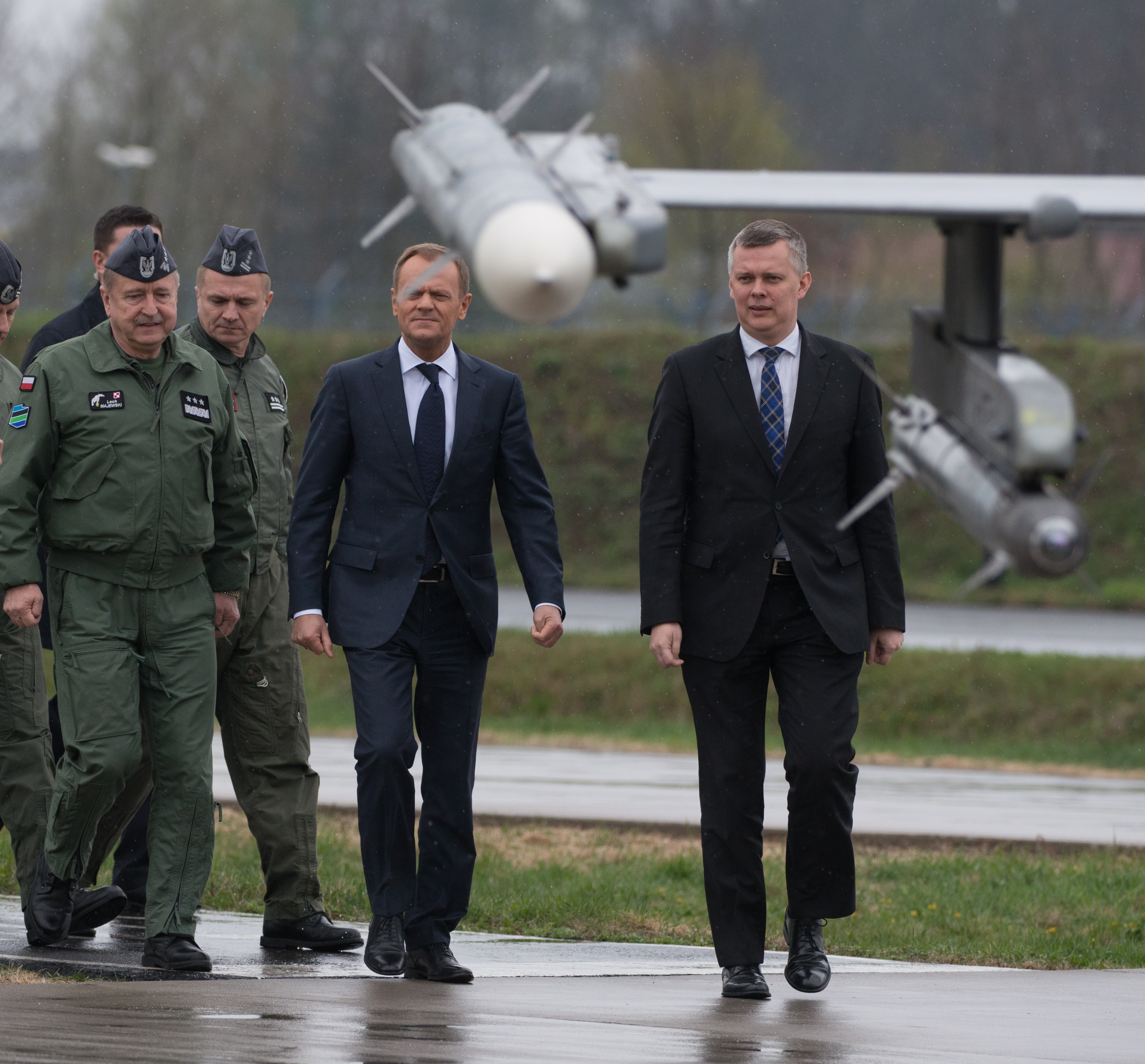 Donald Tusk w 32. Bazie Lotnictwa Taktycznego w Łasku