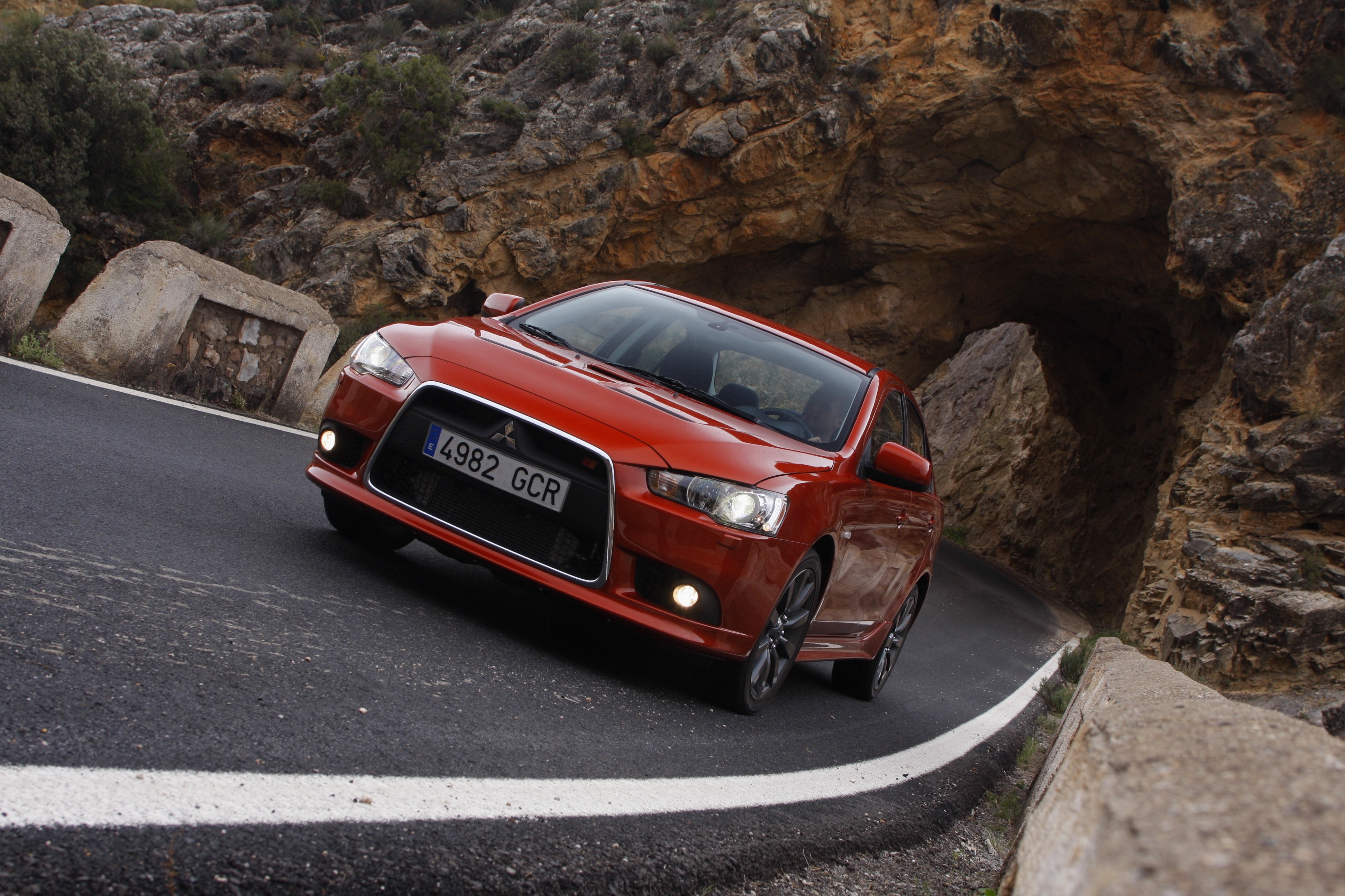 Wreszcie są - lancer sportback i lancer ralliart