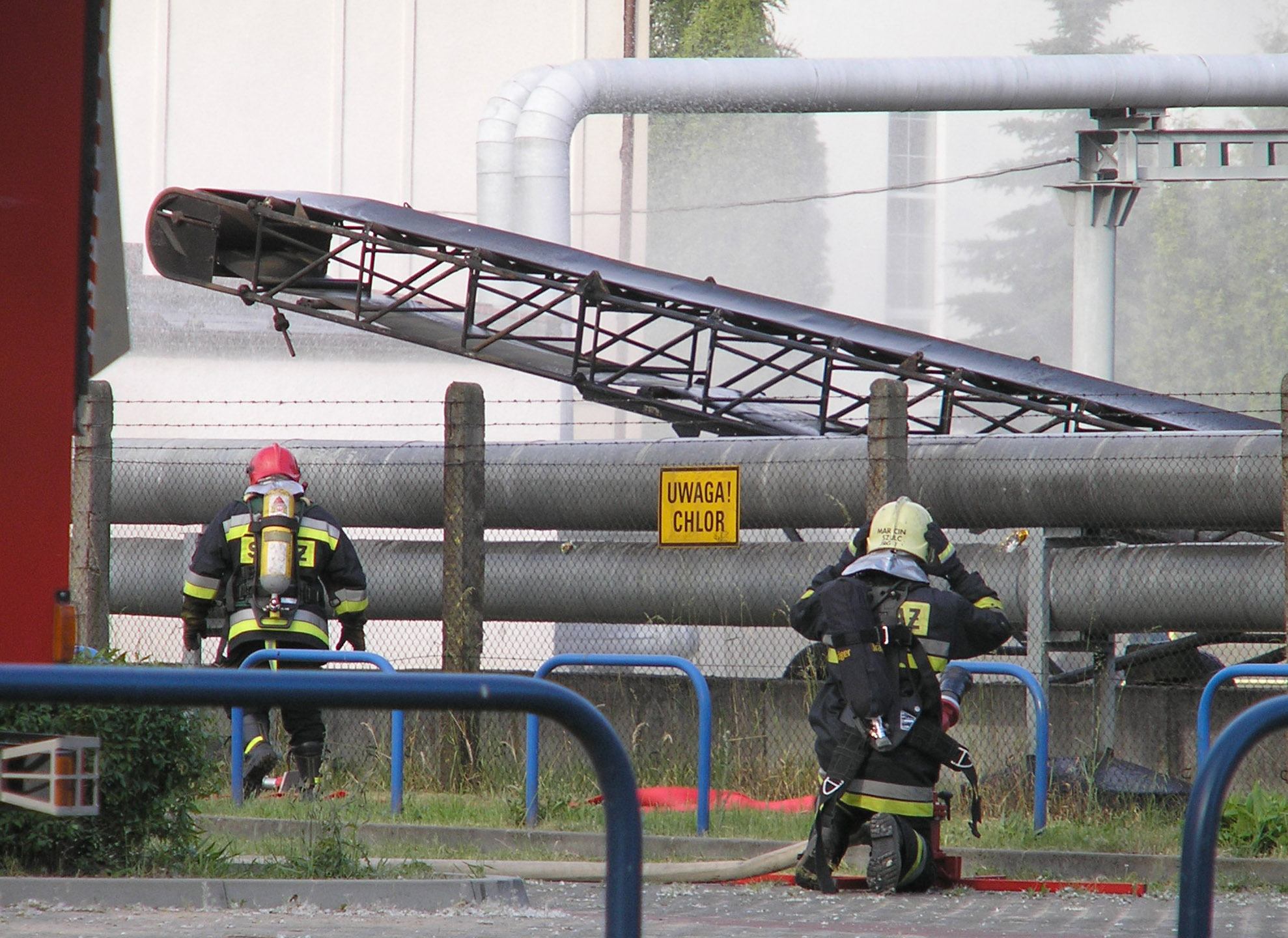 Pięć osób, które brały udział w akcji ratowniczej trafiło do szpitala